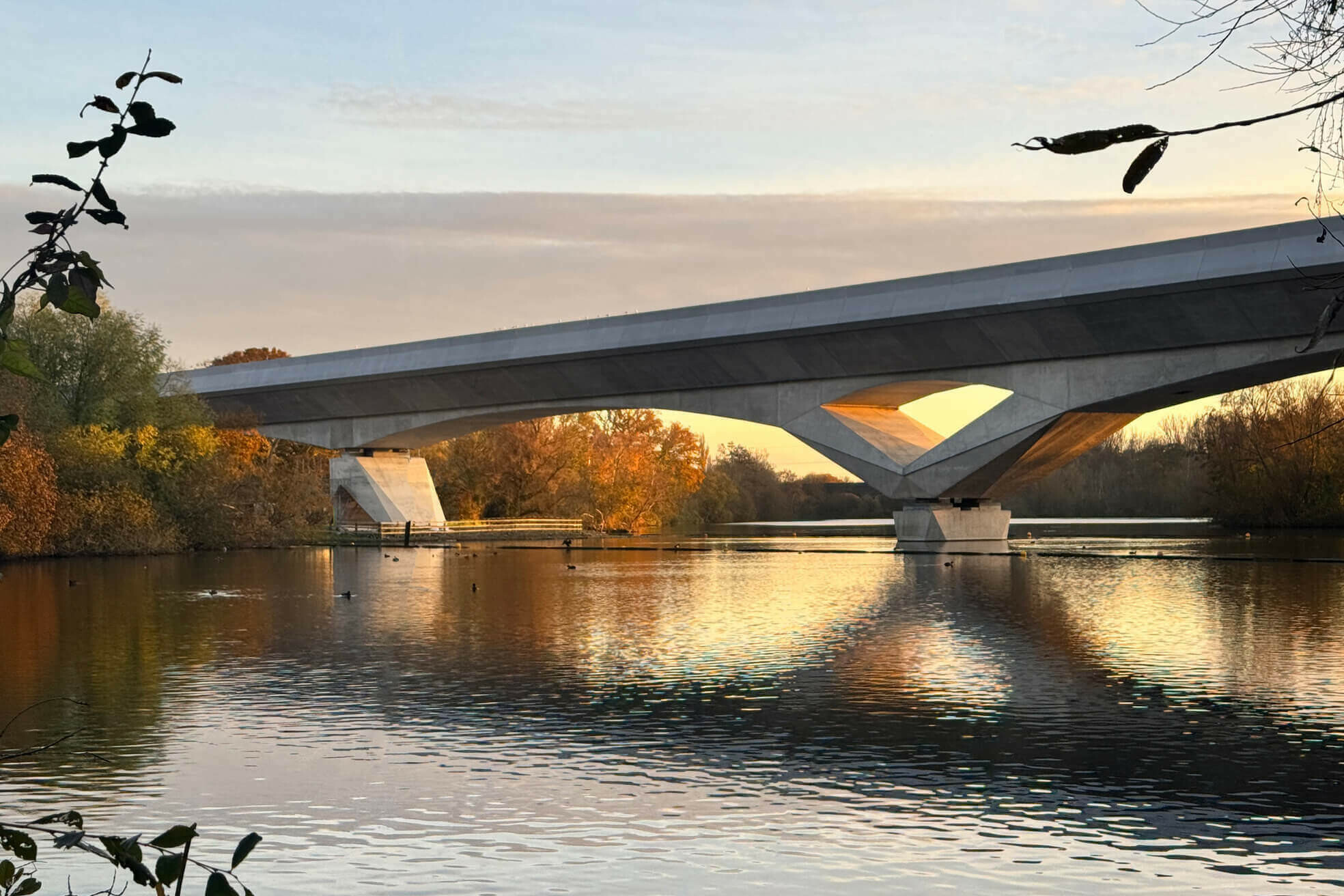 Viaduc de la vallée de la Colne / GRIMSHAW