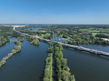 Viaduc de la vallée de la Colne
