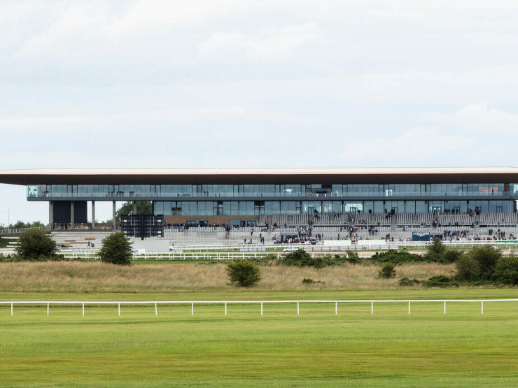 The Curragh Racecourse opens for its inaugural racing weekend