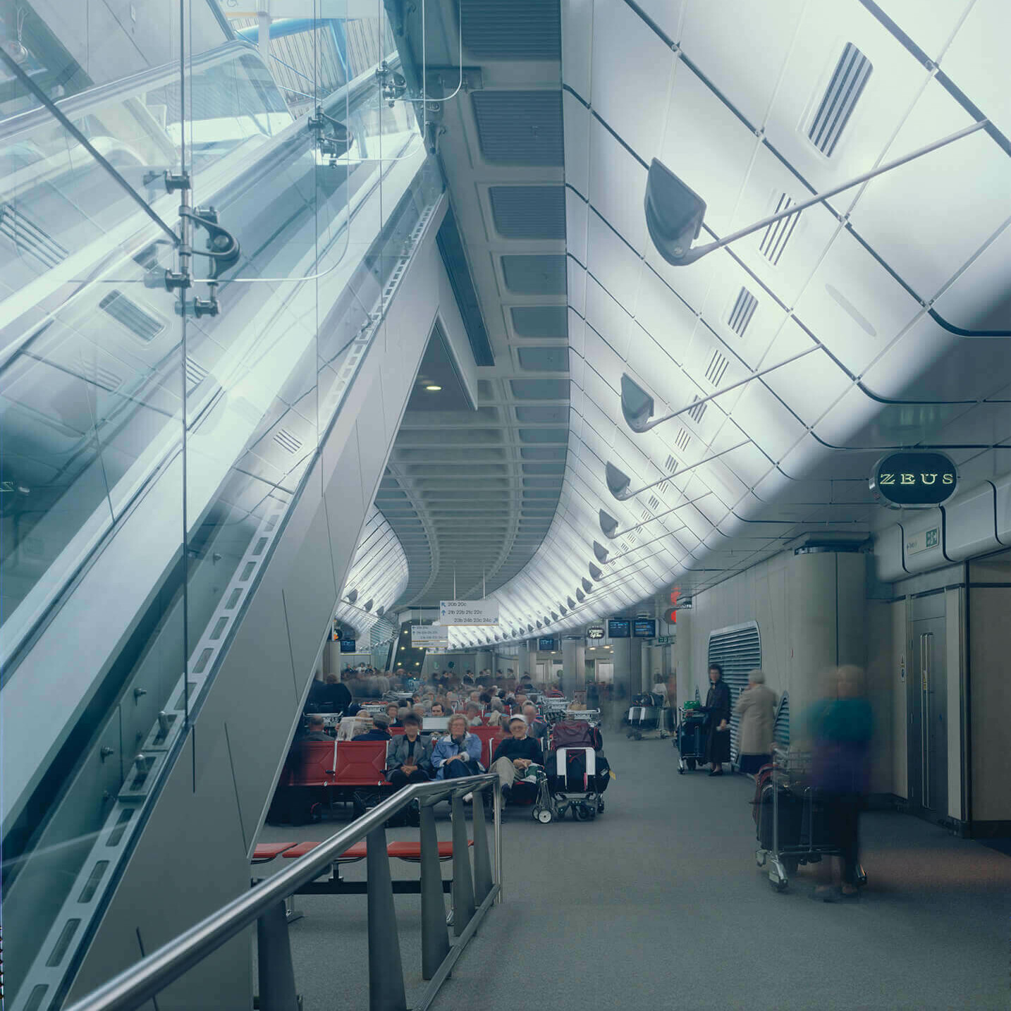 International Terminal Waterloo: Roof Glazing System and Components / GRIMSHAW