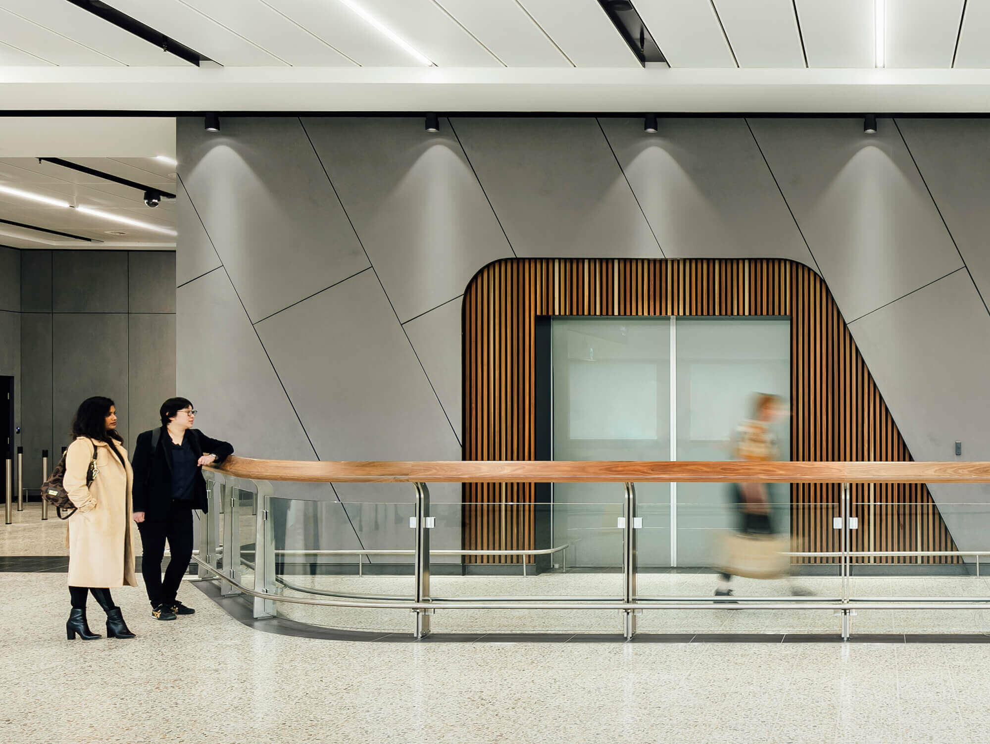 Melbourne Airport T2 Arrivals Hall Redevelopment / GRIMSHAW