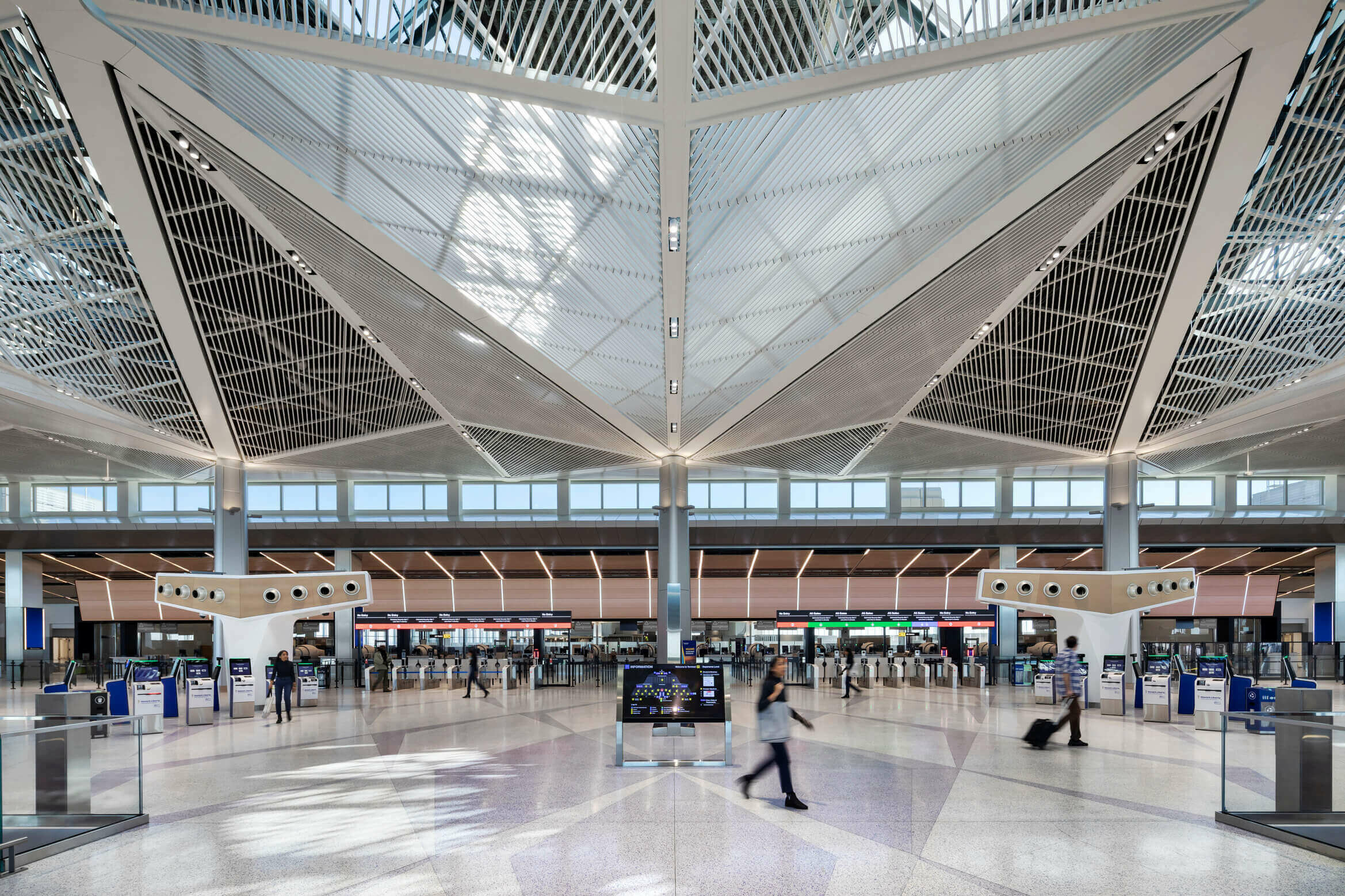 The new Terminal A at Newark Liberty International Airport officially opens / GRIMSHAW