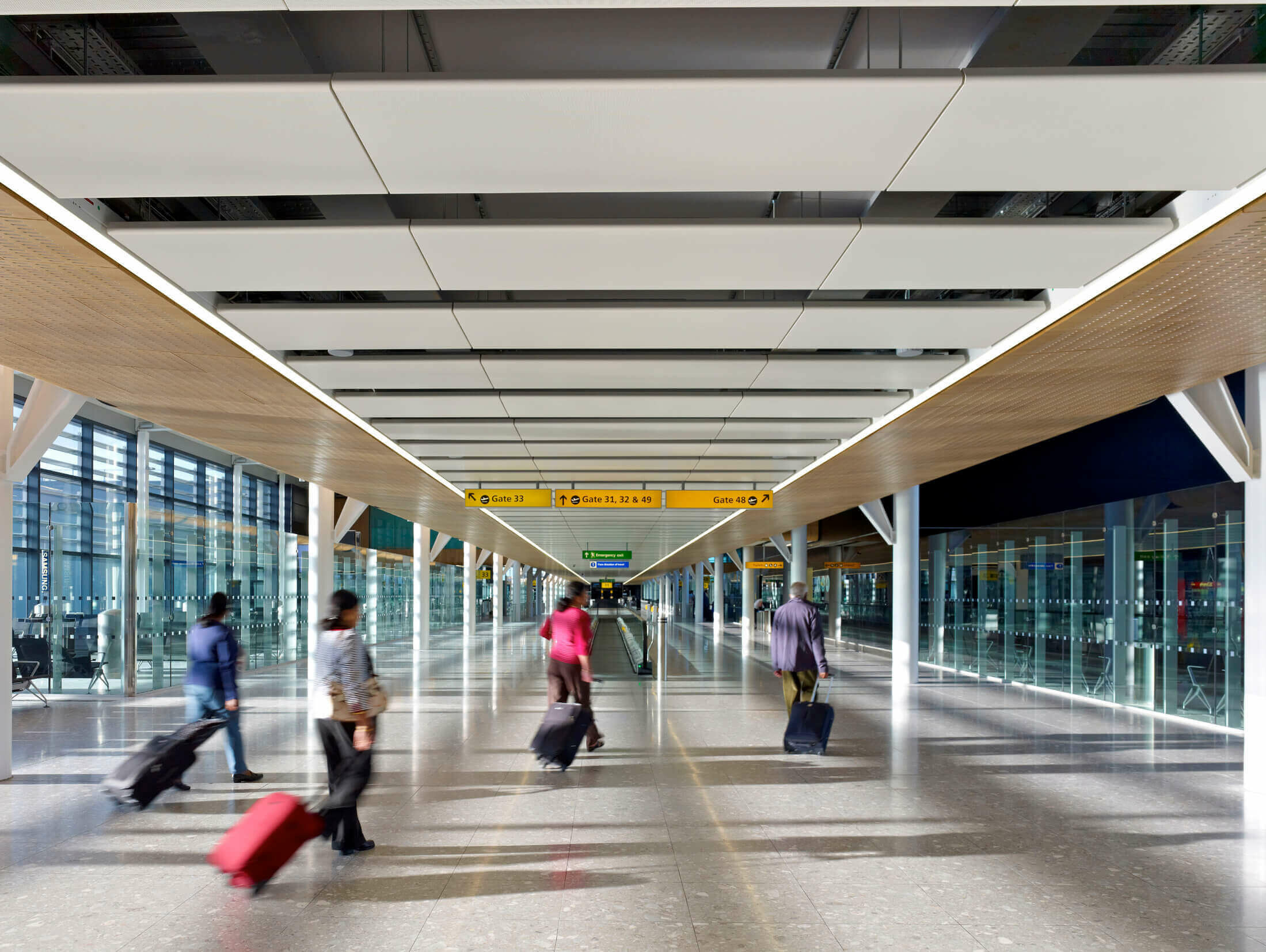 London Heathrow Airport, Terminal Two Concourse B / GRIMSHAW