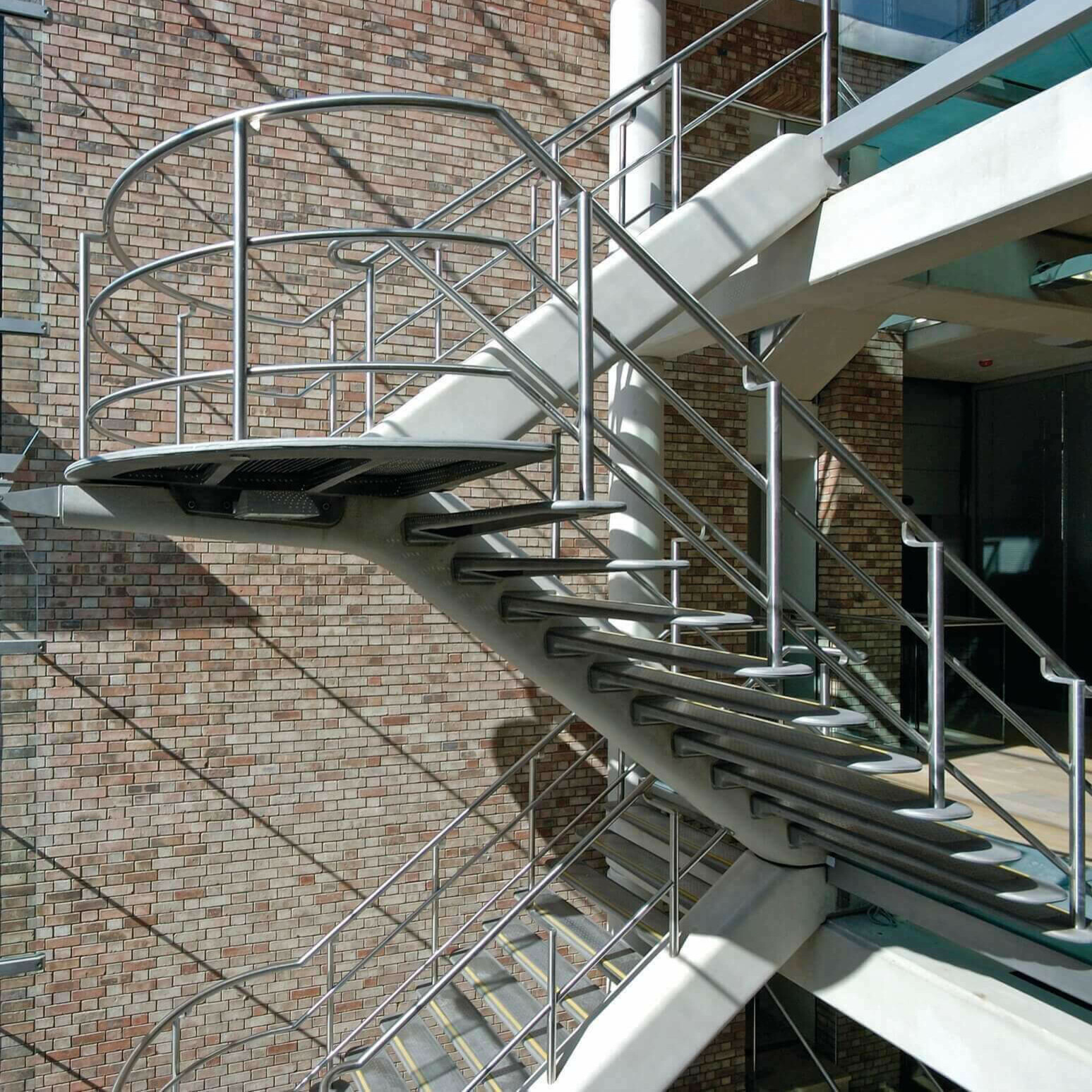 University College London Cancer Institute: Paul O'Gorman Building / GRIMSHAW