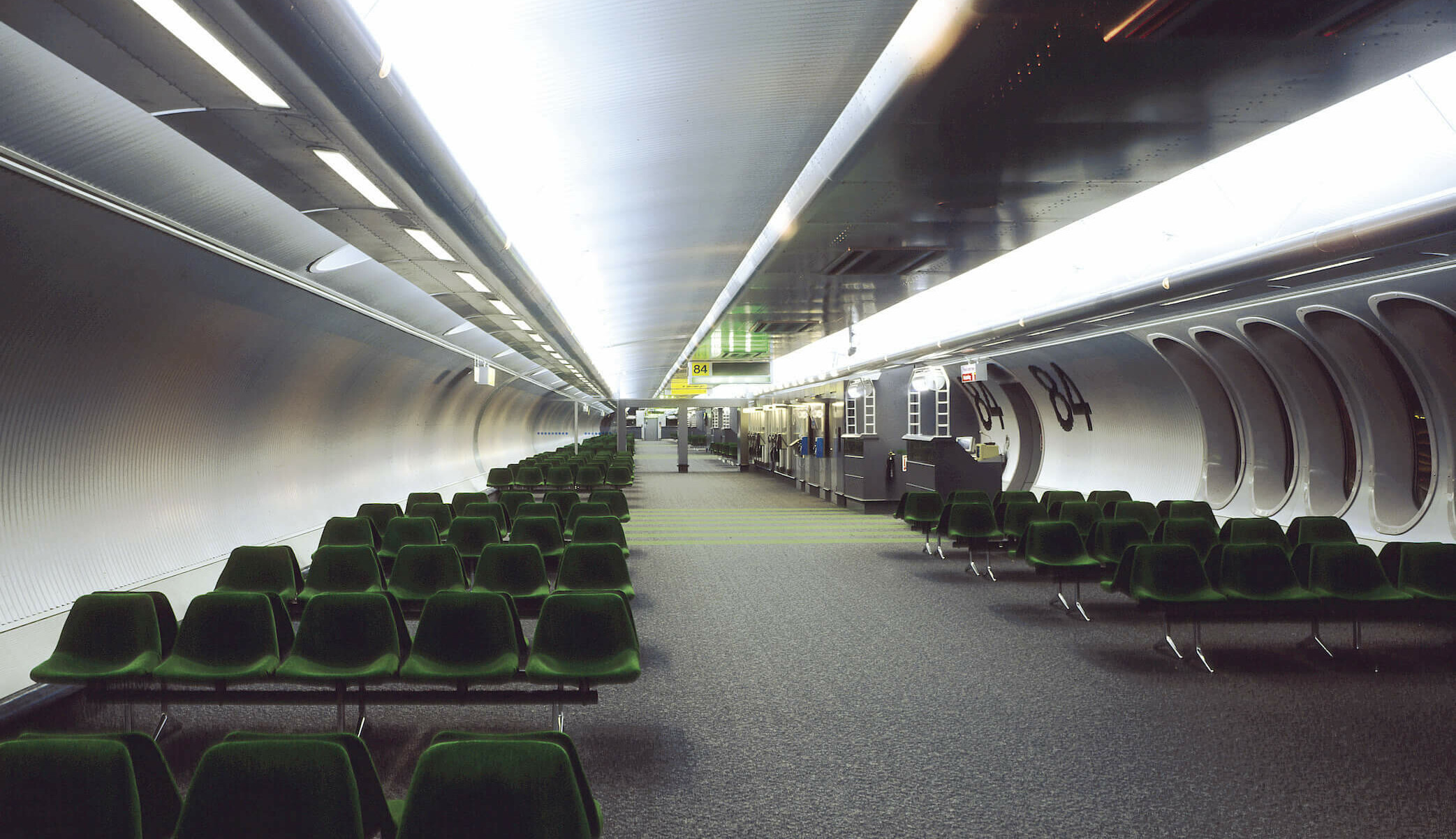 London Heathrow Airport, Pier 4A / GRIMSHAW