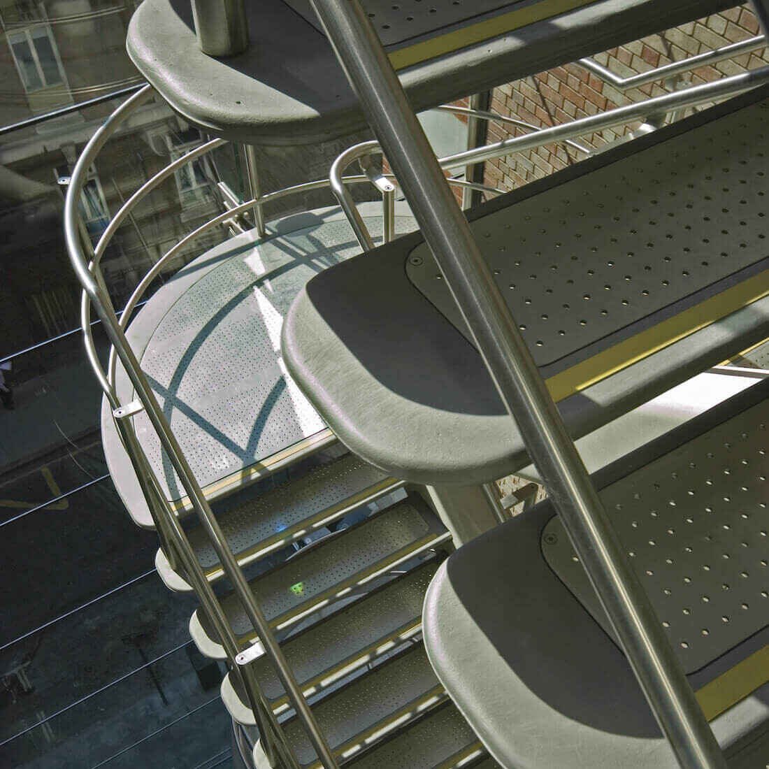 University College London Cancer Institute: Paul O'Gorman Building / GRIMSHAW