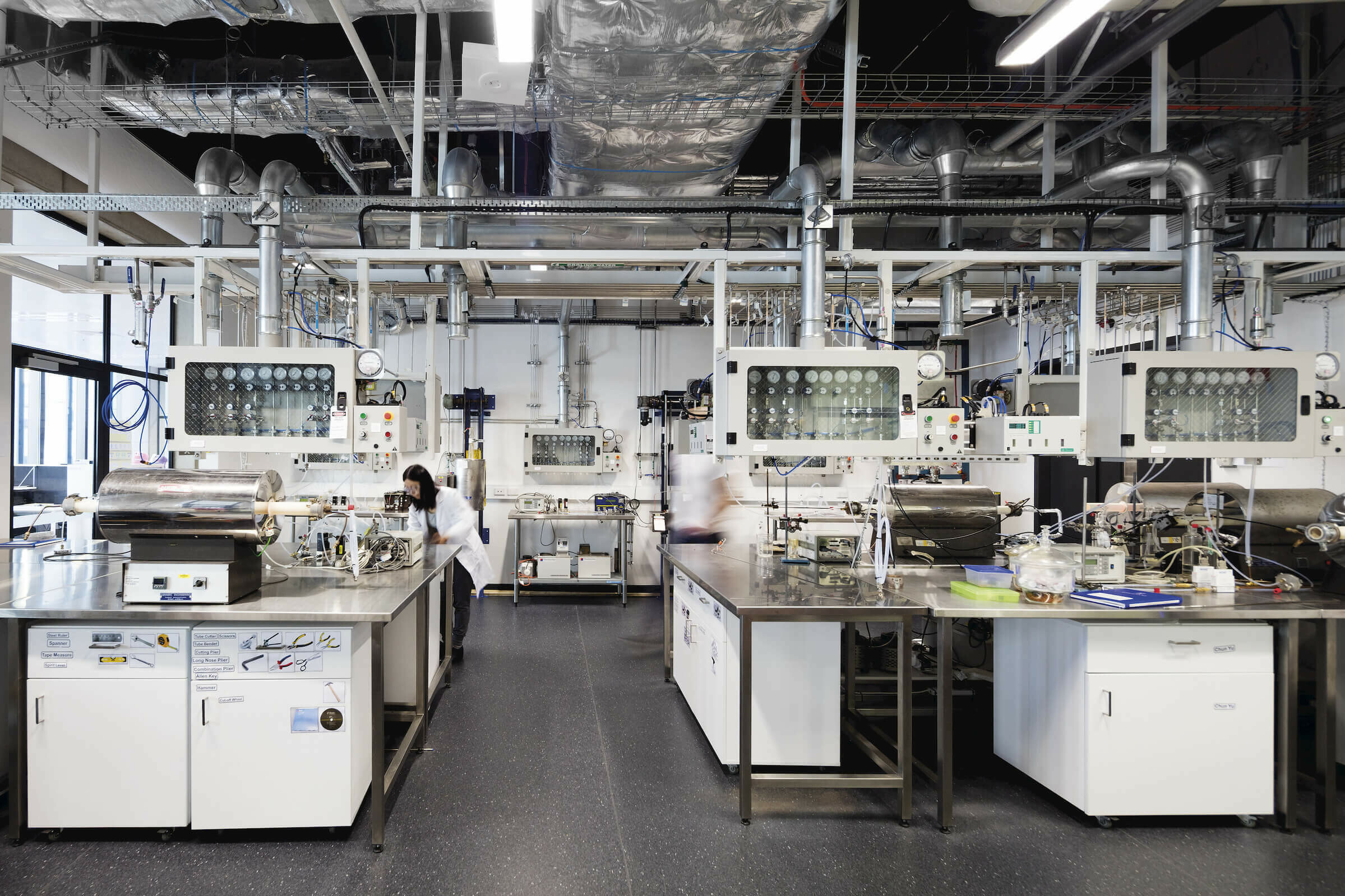 University of New South Wales Hilmer Building / GRIMSHAW