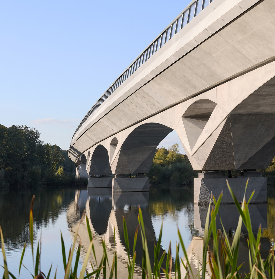 Colne Valley Viaduct: Case Study / GRIMSHAW