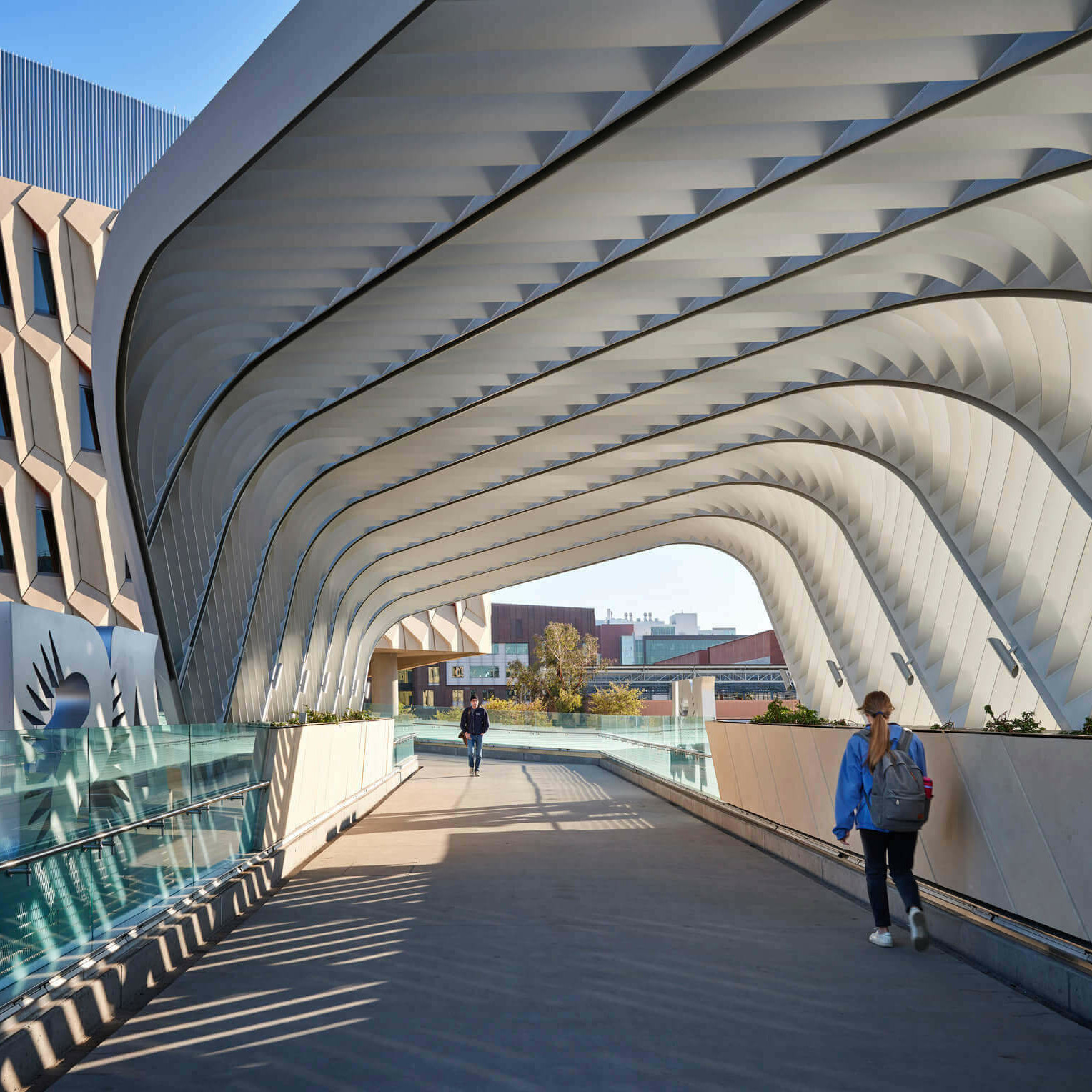 The Rob and Melani Walton Center for Planetary Health at Arizona State University / GRIMSHAW