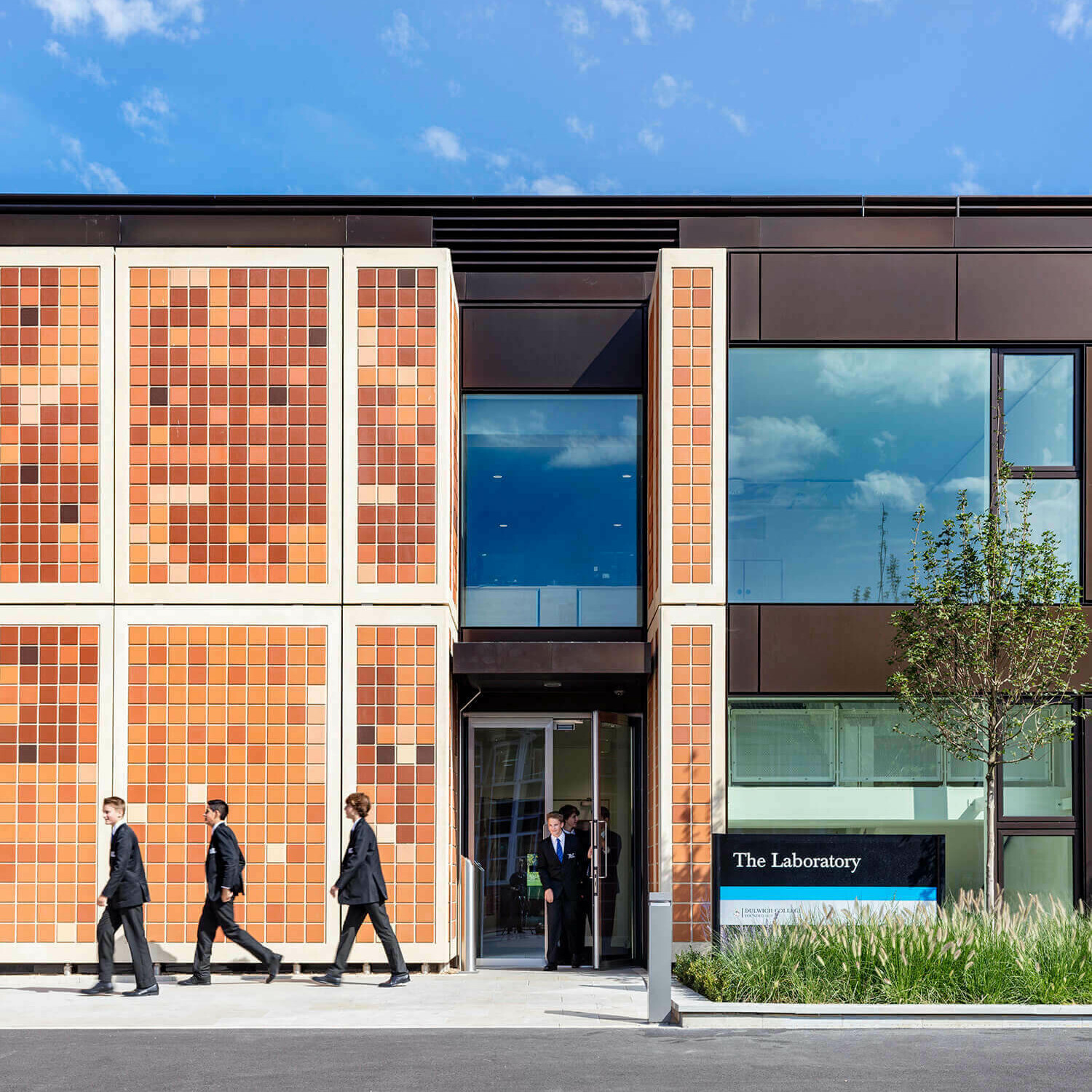 Dulwich College Laboratory / GRIMSHAW