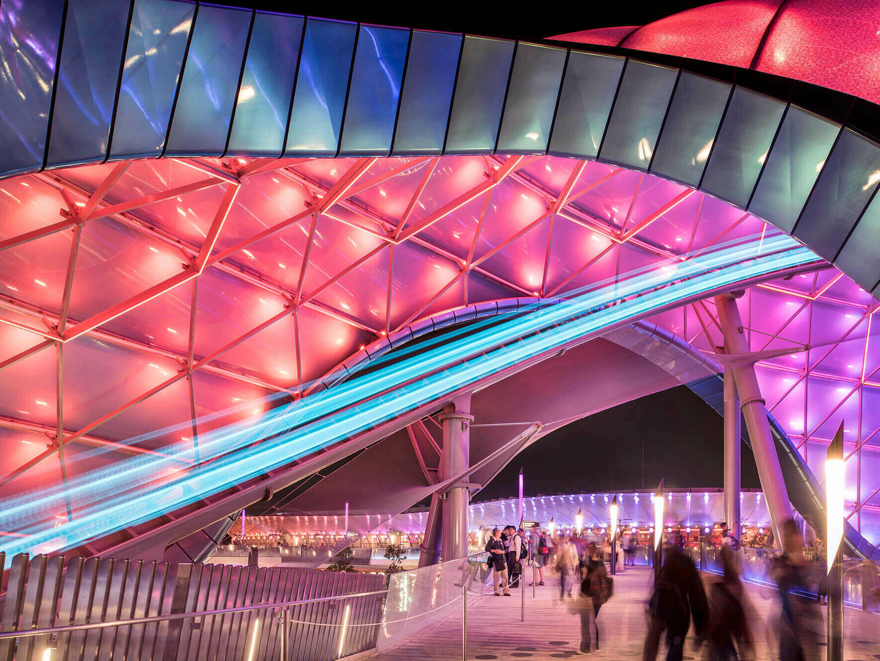 Shanghai Disney Resort Tomorrowland / GRIMSHAW