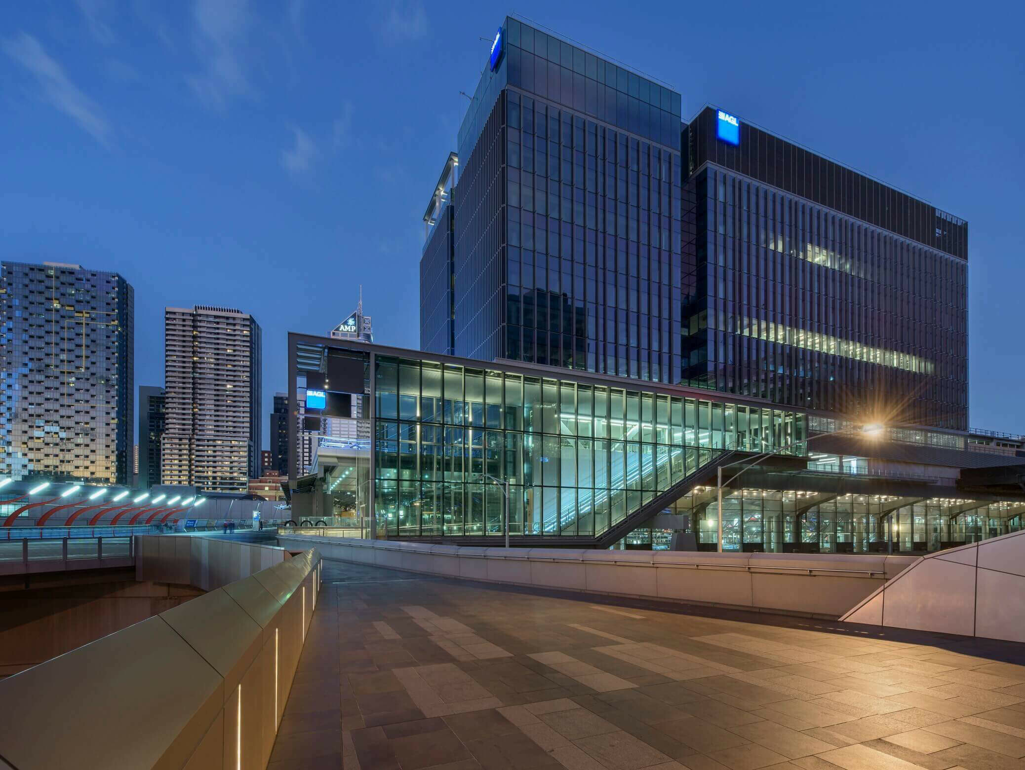 699 Bourke Street / GRIMSHAW