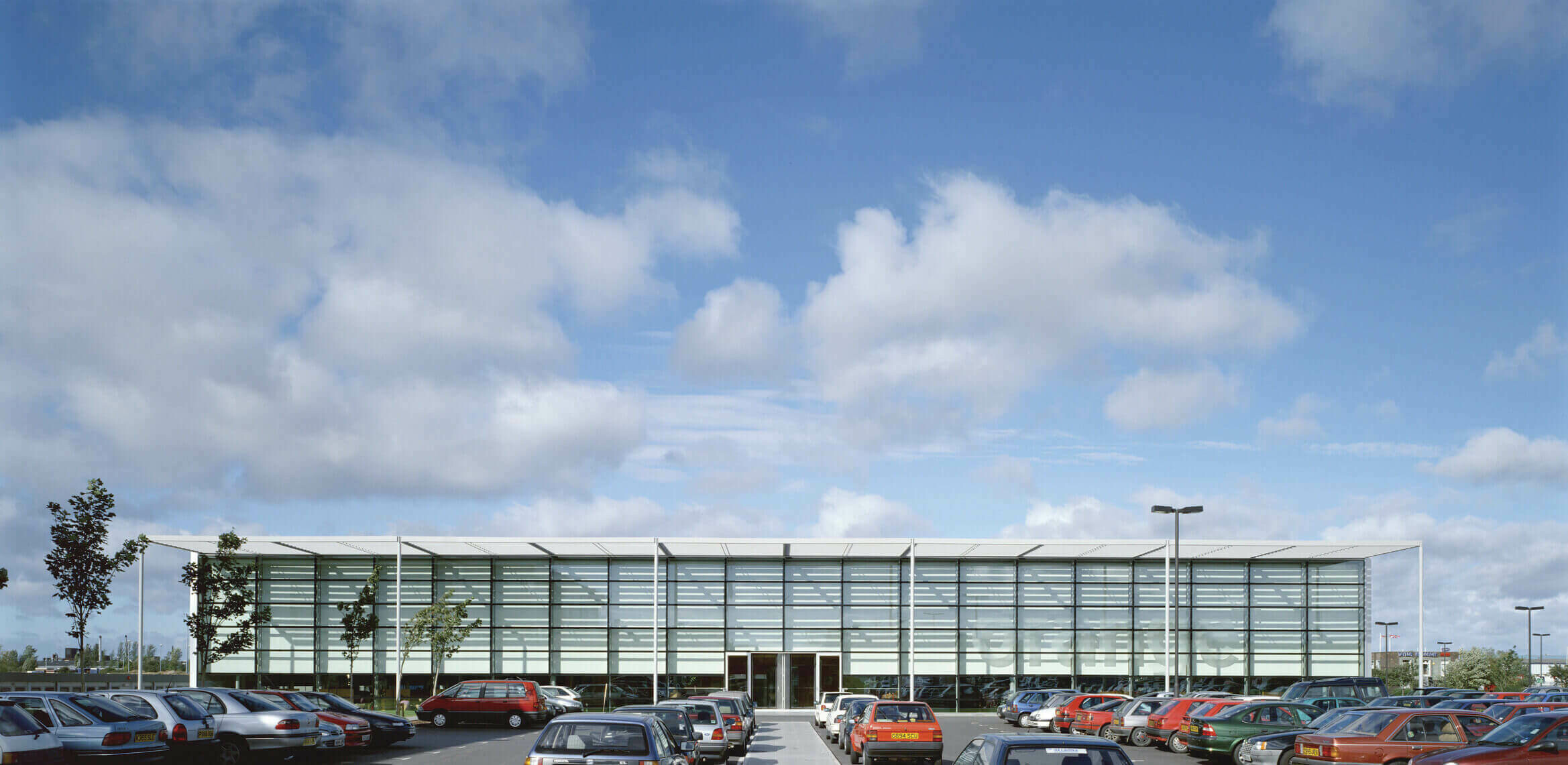 Orange Operational Centre and Customer Service Facilities / GRIMSHAW