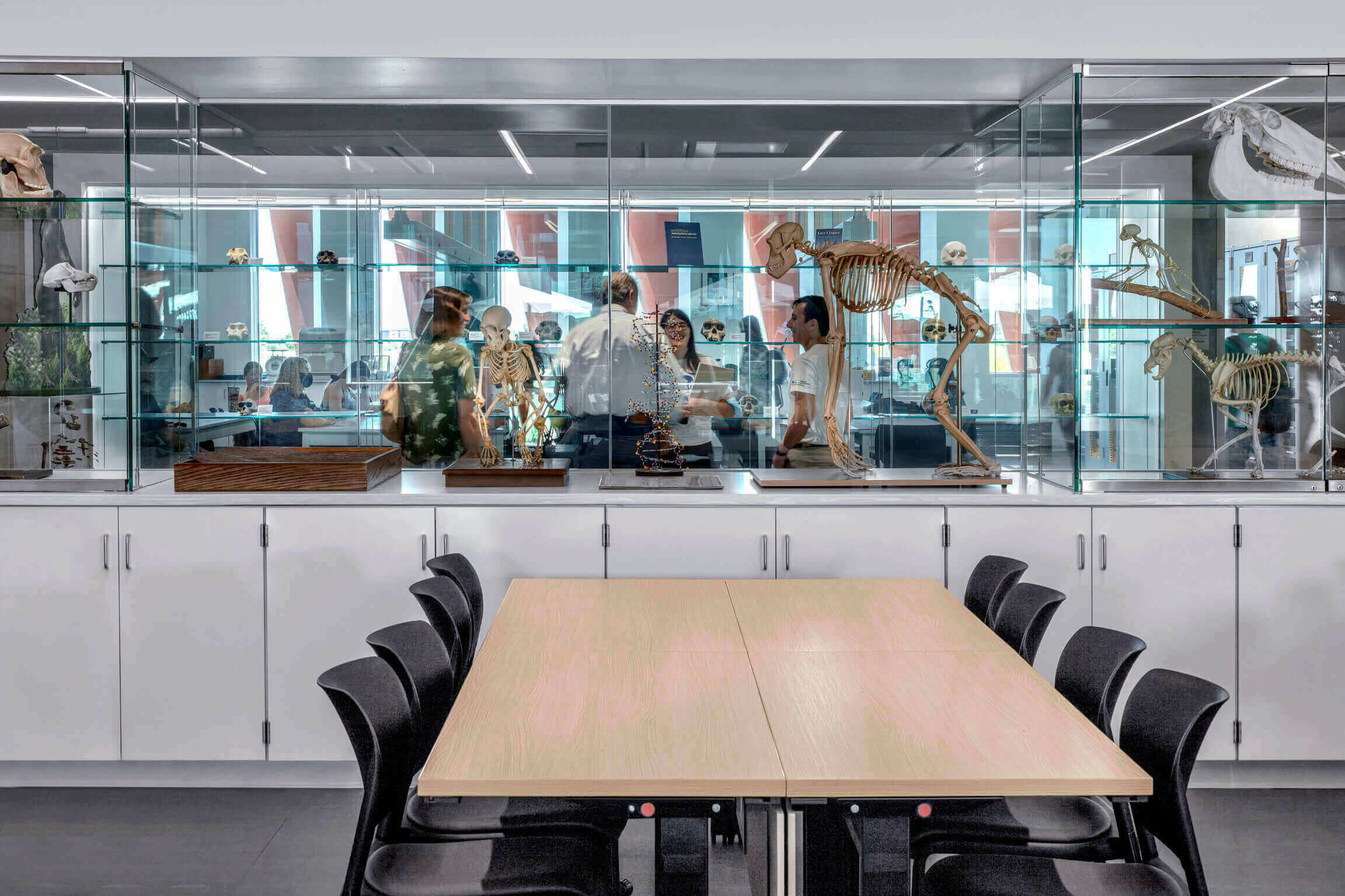 The Rob and Melani Walton Center for Planetary Health at Arizona State University / GRIMSHAW