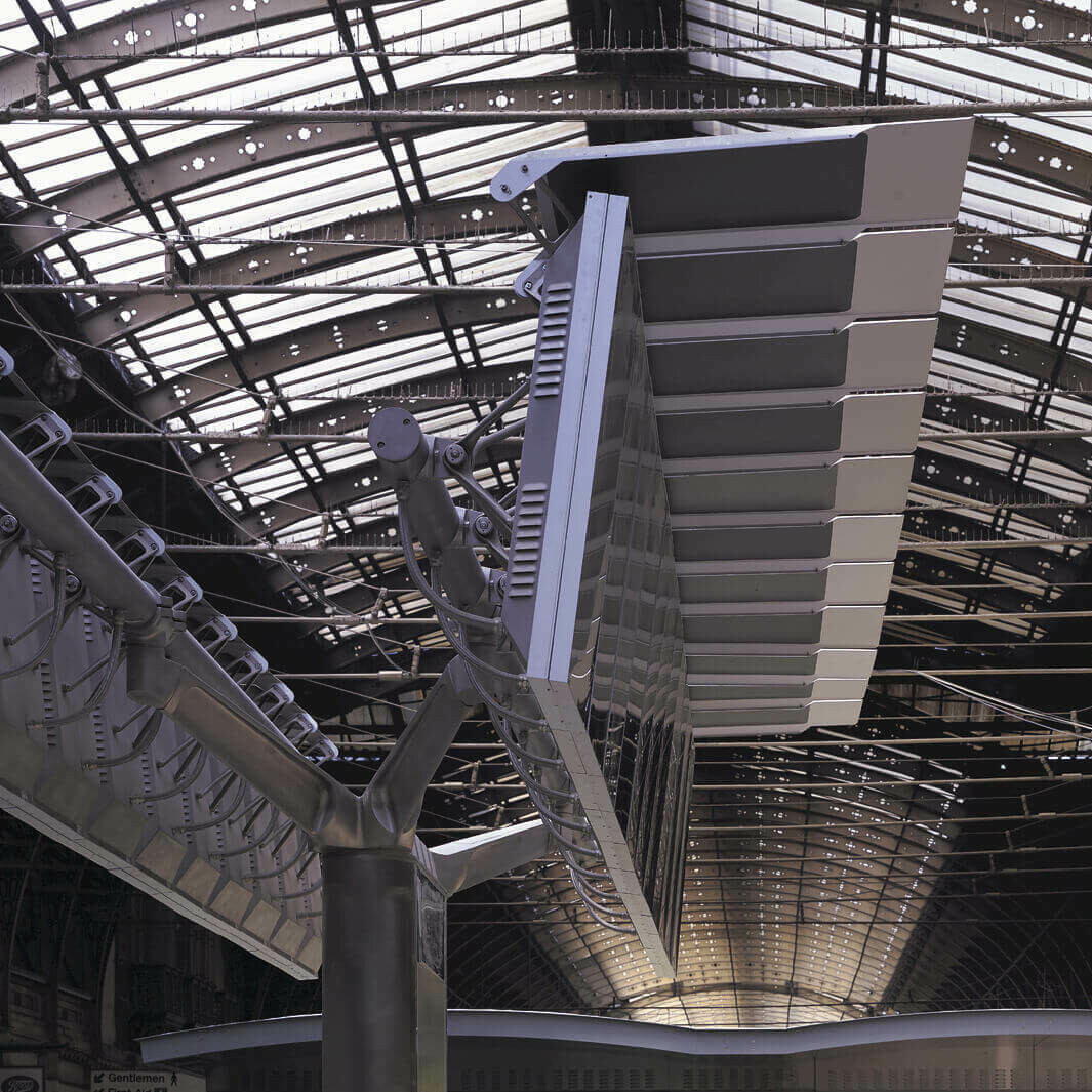 Paddington Station Passenger Information Display Systems / GRIMSHAW