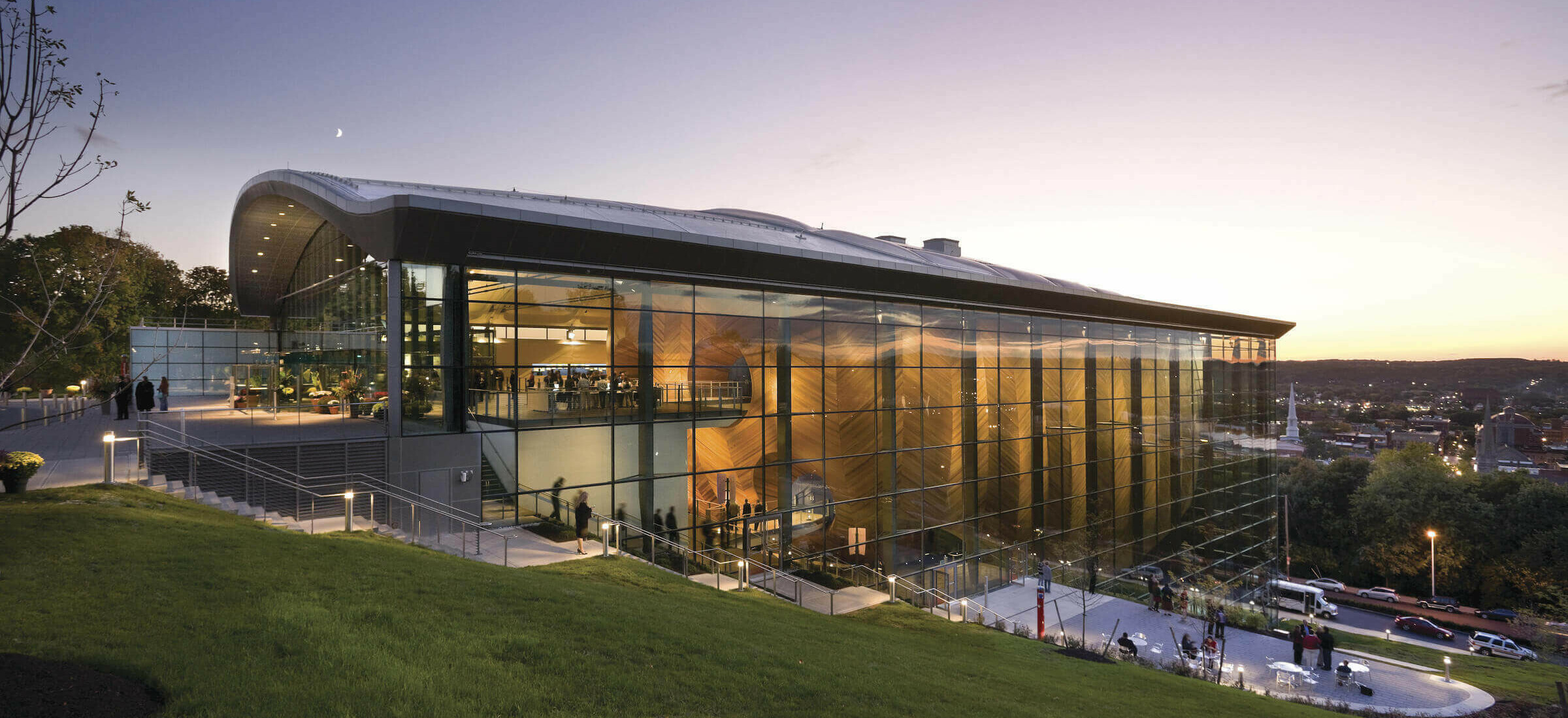 Experimental Media and Performing Arts Center (EMPAC) / GRIMSHAW
