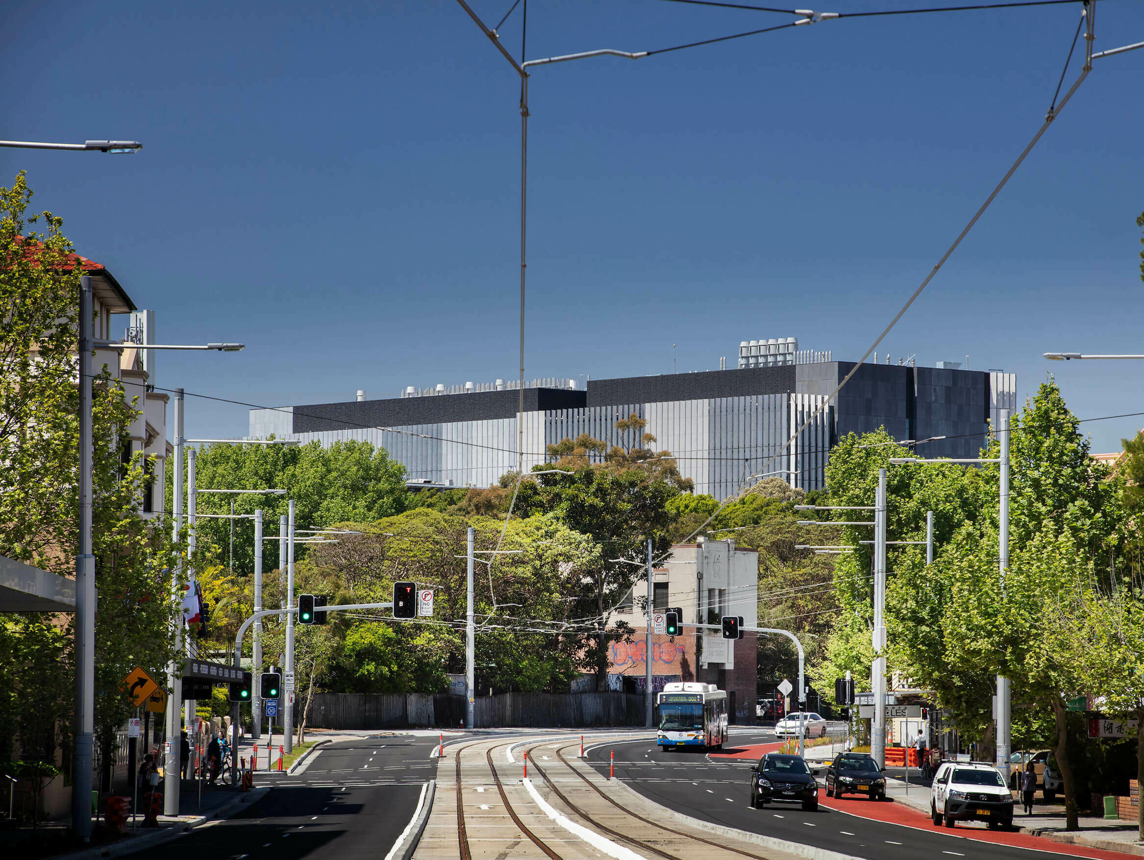 University of New South Wales Science and Engineering Building / GRIMSHAW