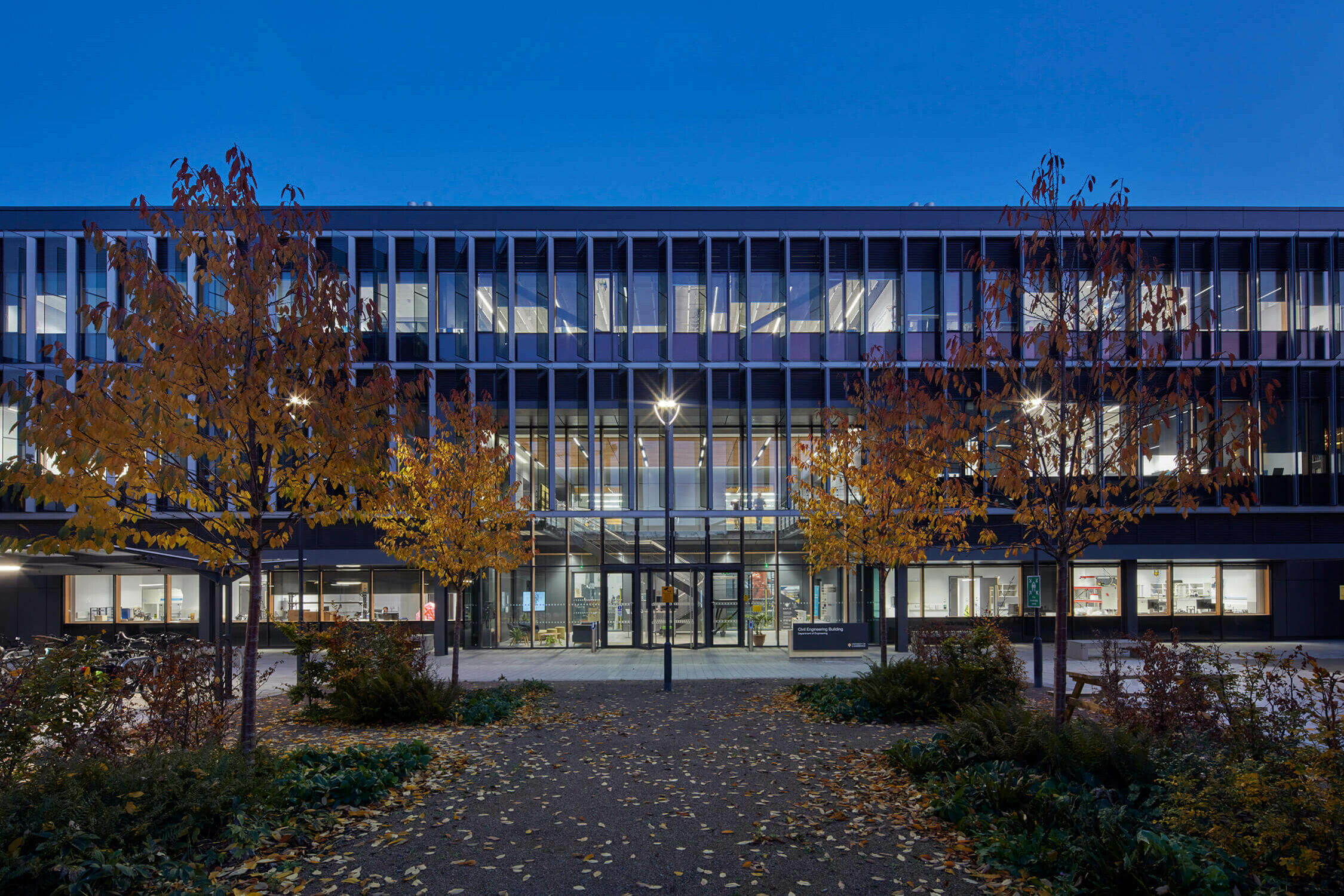 Civil Engineering Building / GRIMSHAW