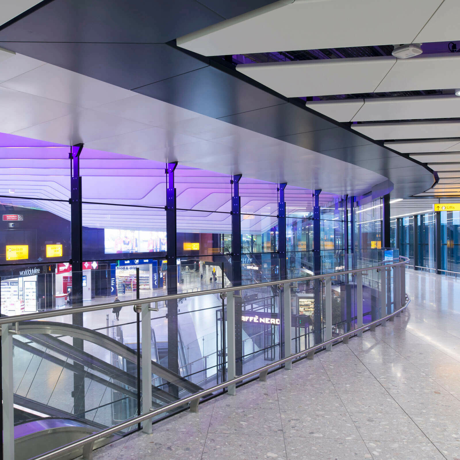 London Heathrow Airport, Terminal Two Concourse B / GRIMSHAW