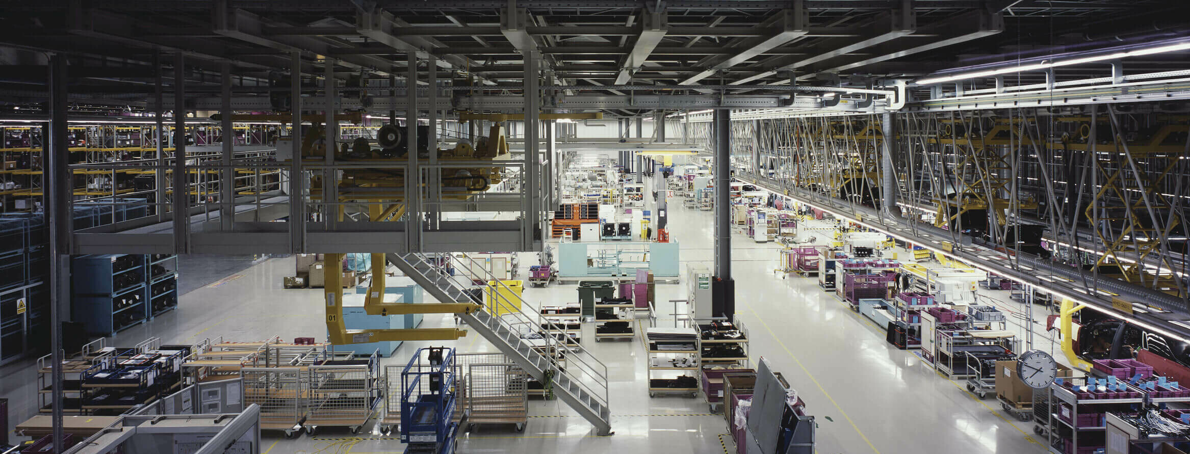 Rolls-Royce Manufacturing Plant & Headquarters / GRIMSHAW