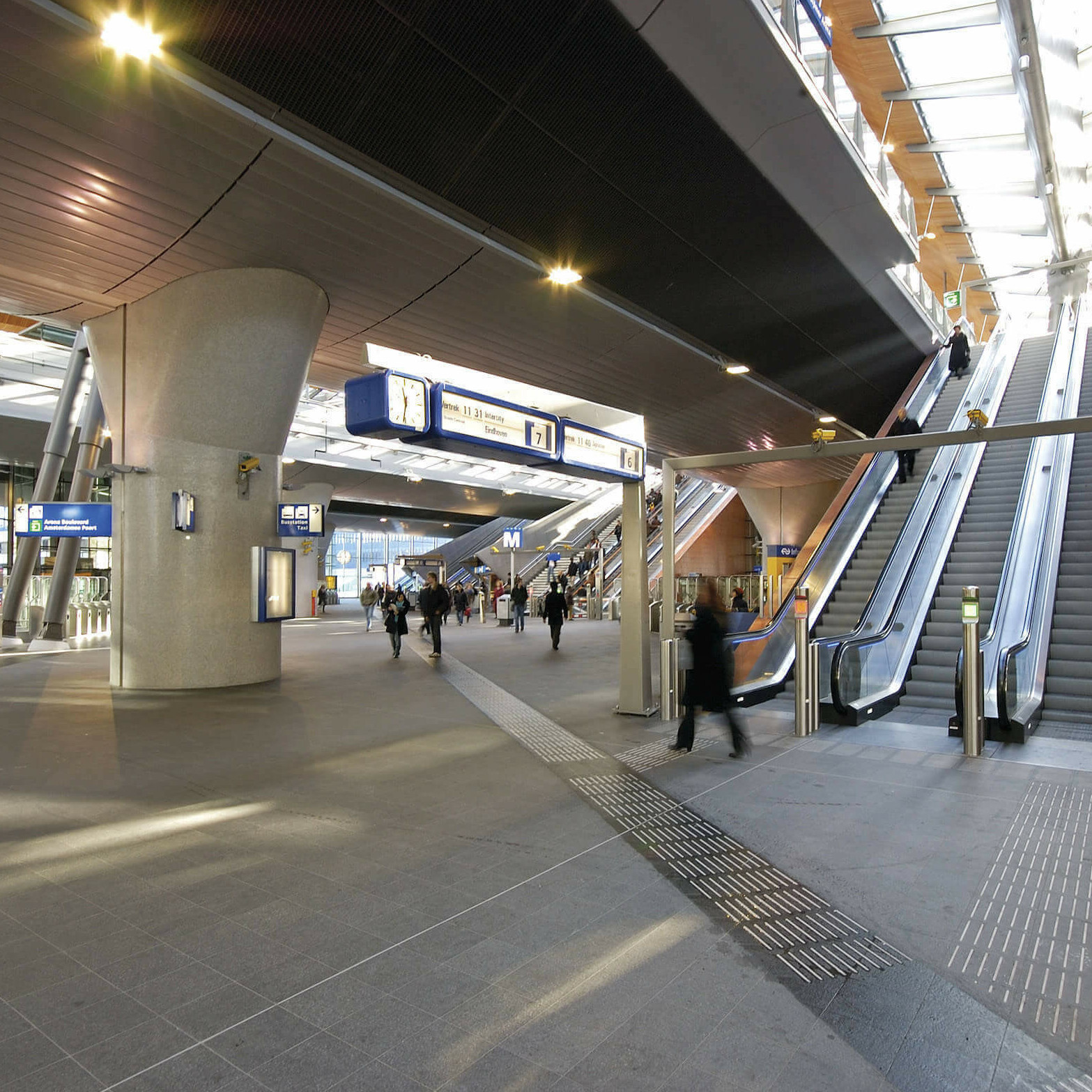 Bijlmer ArenA Station / GRIMSHAW