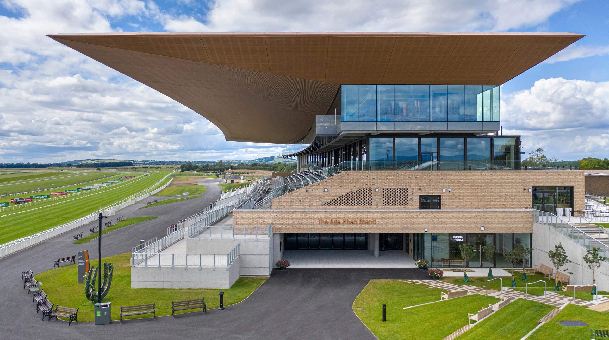 The Curragh Racecourse / GRIMSHAW