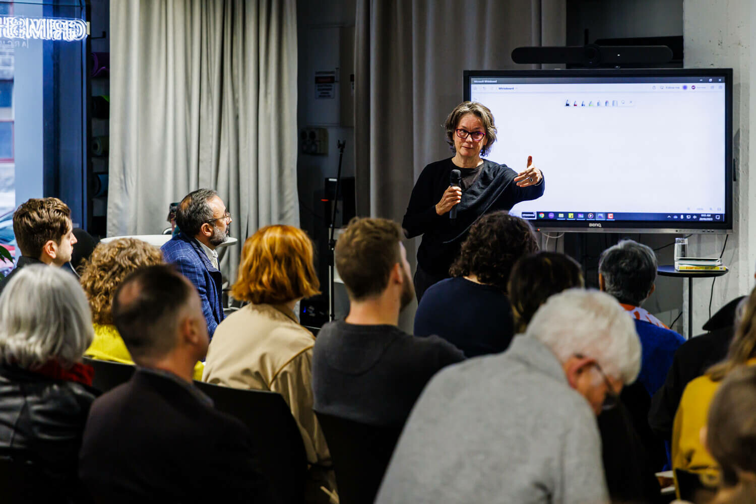 Breakfast Talk: Professor Kate Auty on untold history / GRIMSHAW