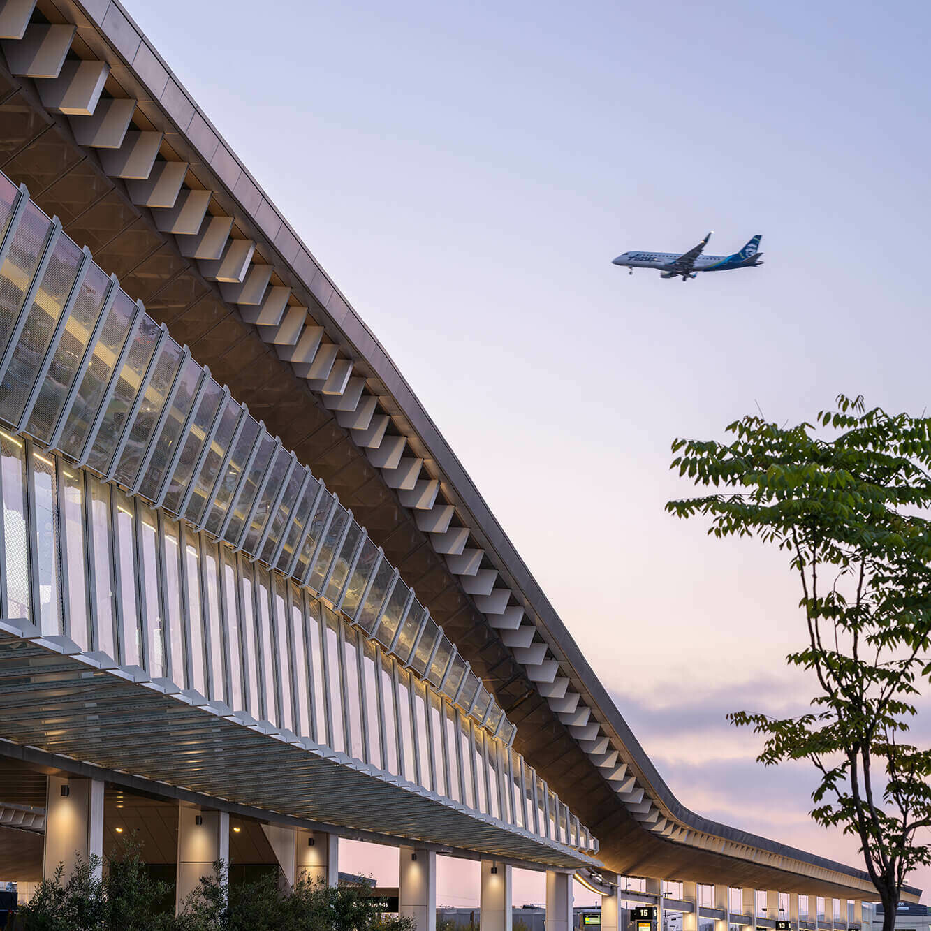 LAX/Metro Transit Center / GRIMSHAW