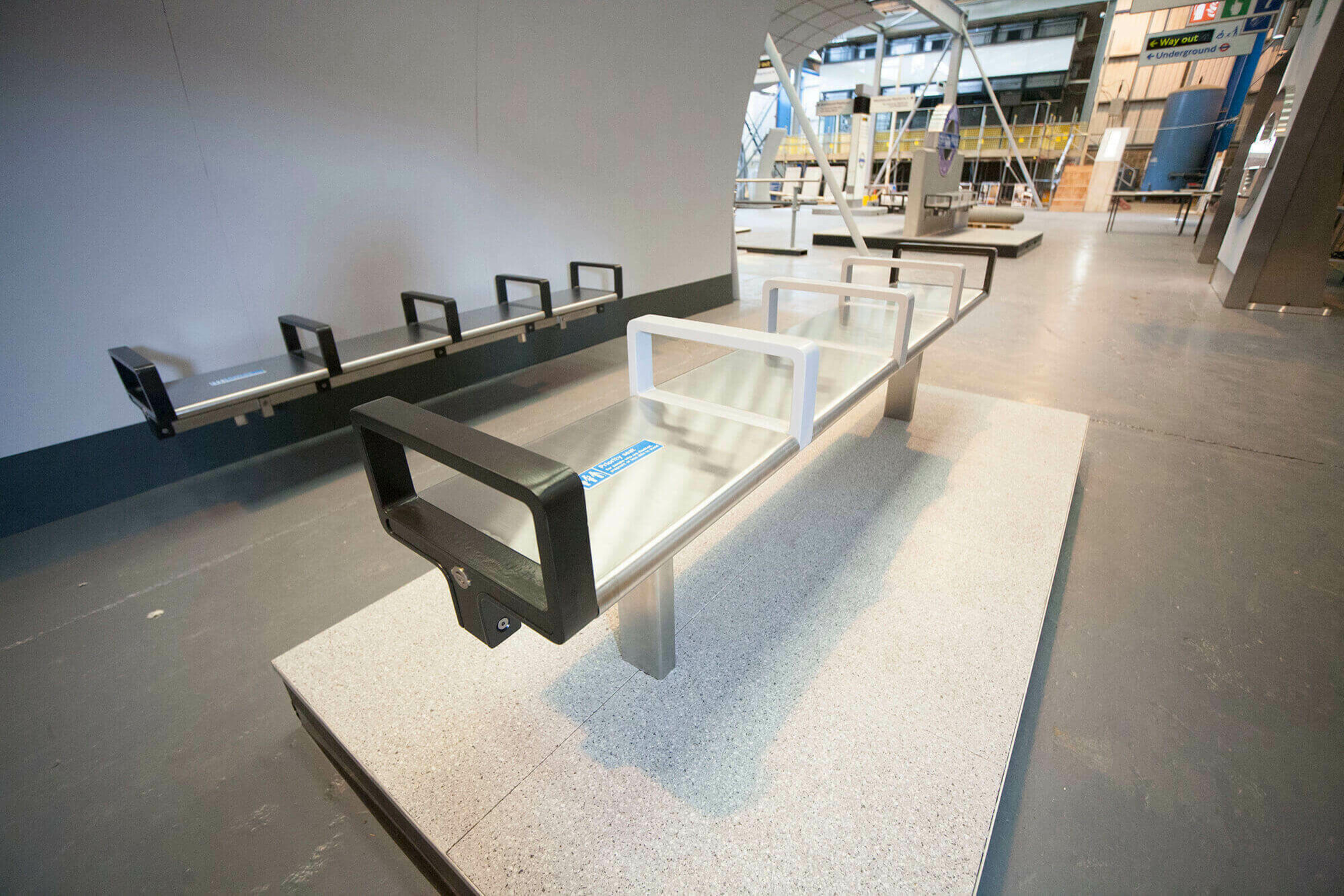 Elizabeth line Industrial Design / GRIMSHAW