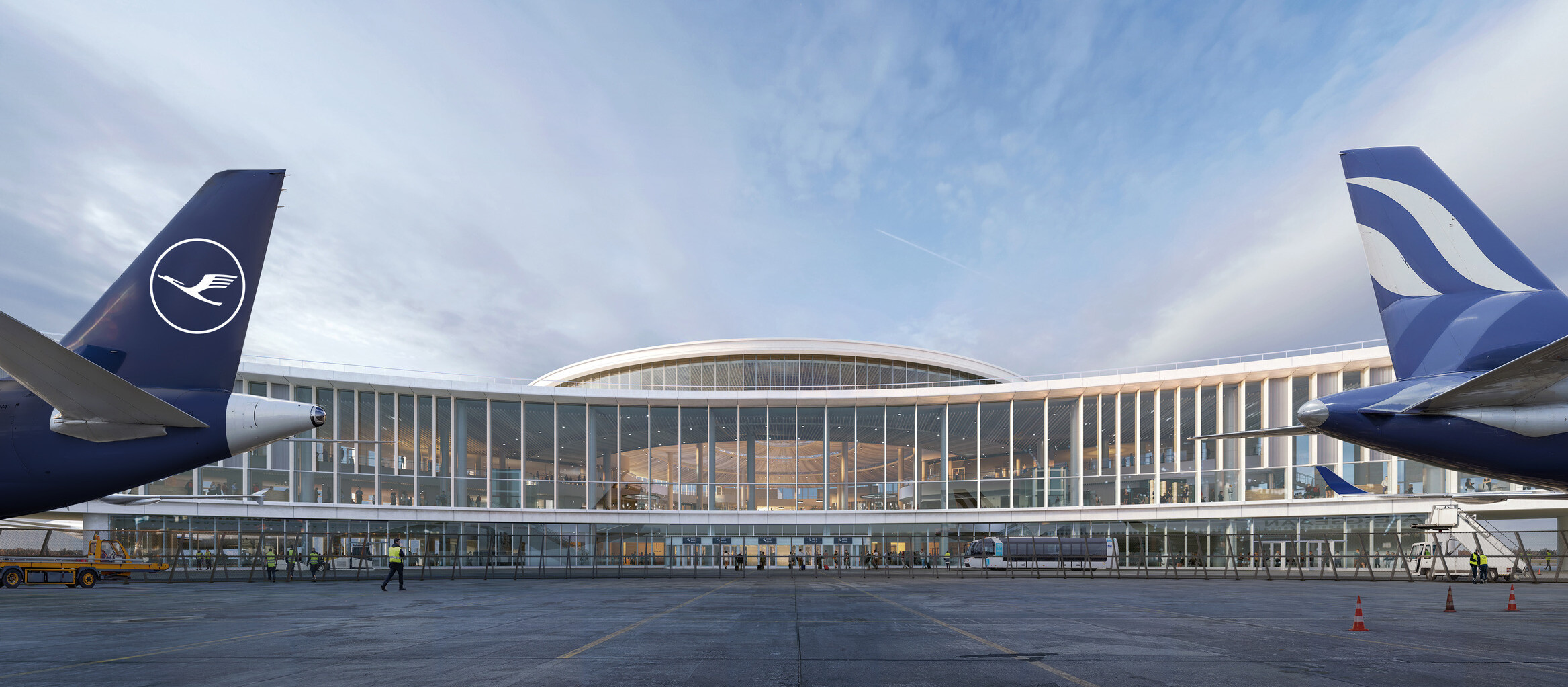 Athens International Airport / GRIMSHAW