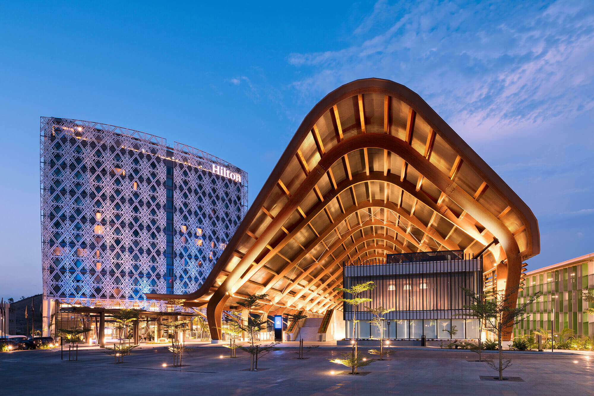 Centre des congrès Kutubu / GRIMSHAW