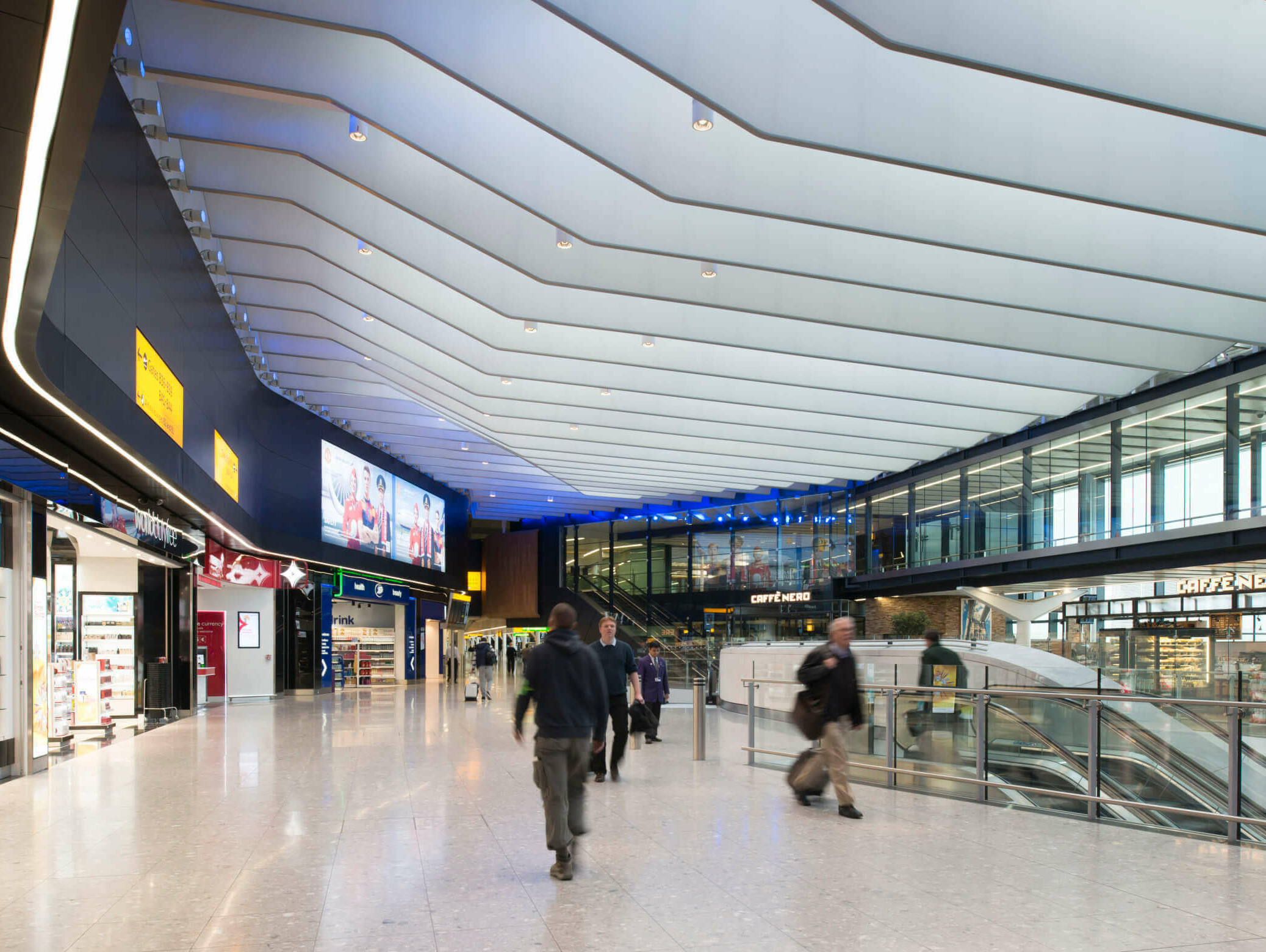 London Heathrow Airport, Terminal Two Concourse B / GRIMSHAW