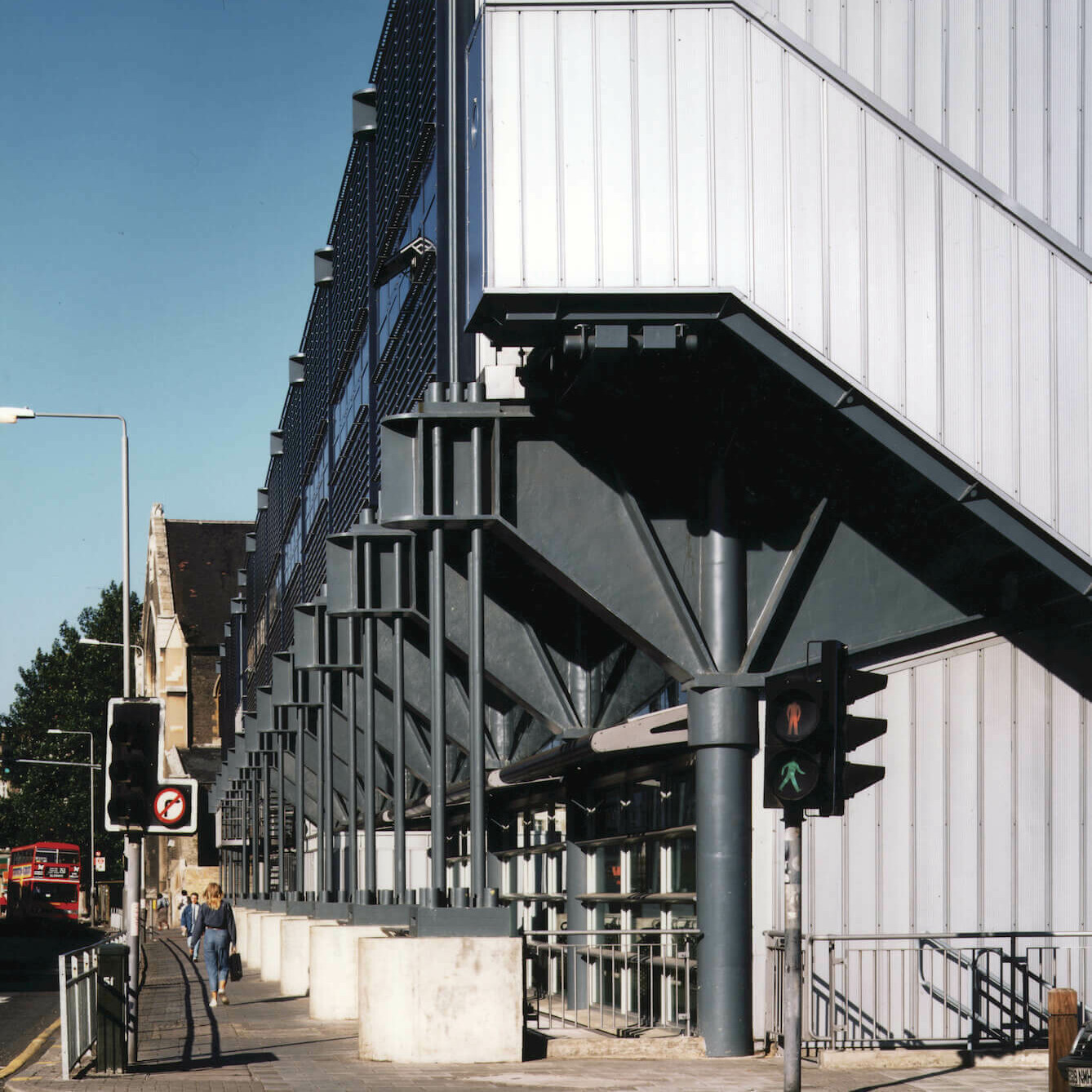 Sainsbury’s Superstore / GRIMSHAW