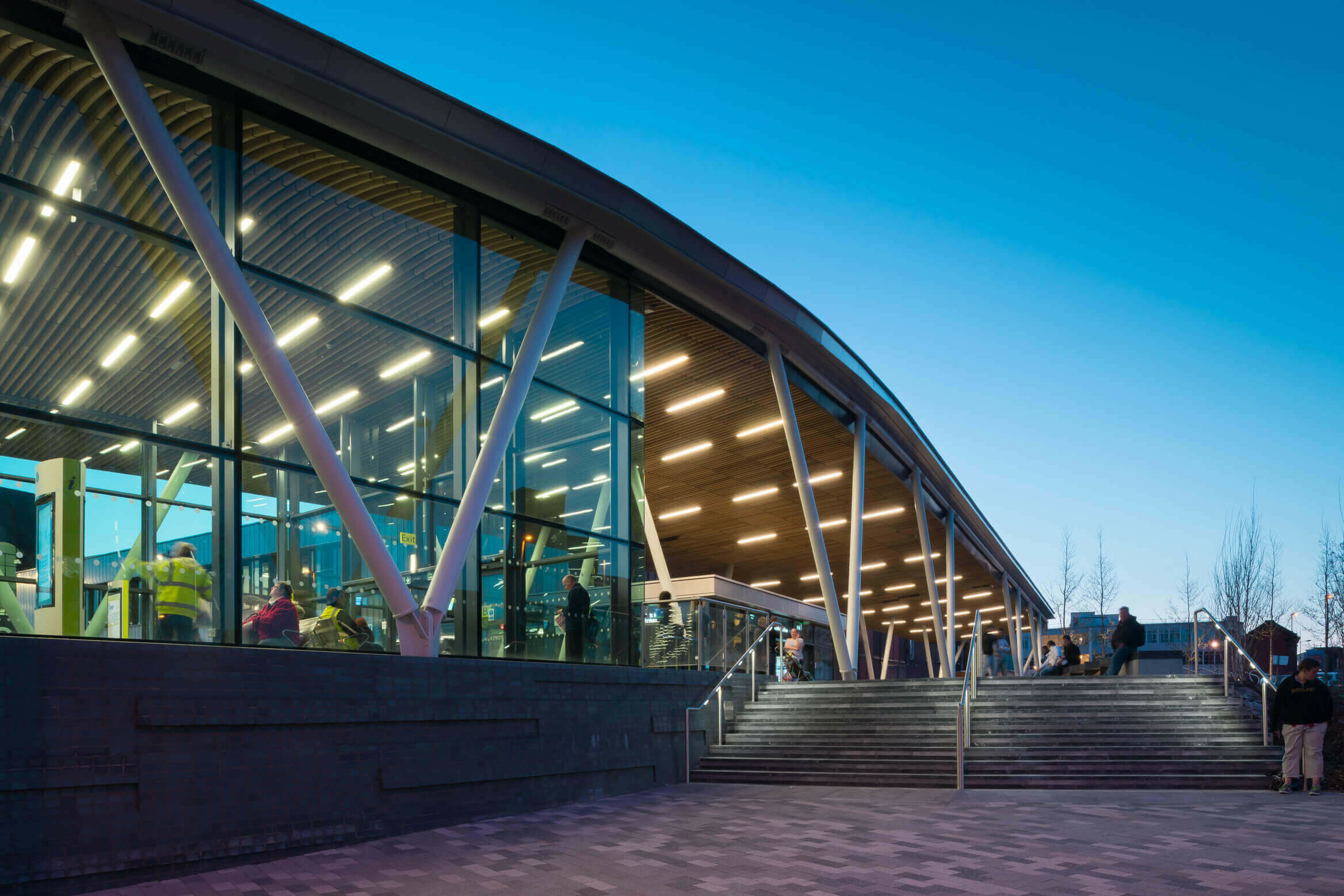 Stoke on Trent City Centre Bus Station / GRIMSHAW