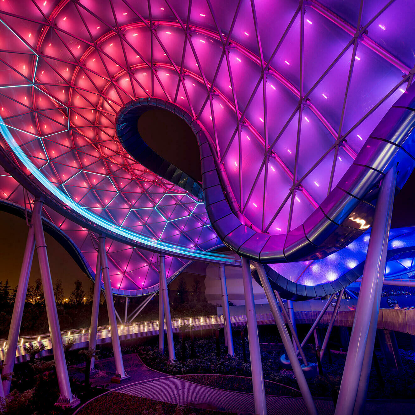 Shanghai Disney Resort Tomorrowland / GRIMSHAW