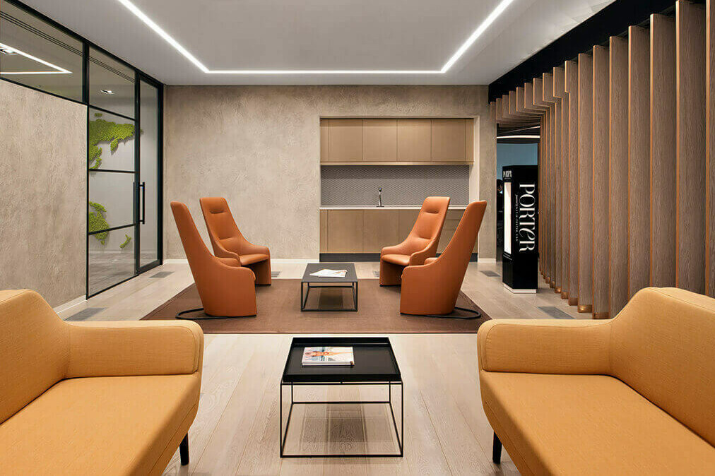 Yoox Net-A-Porter Tech Hub / GRIMSHAW