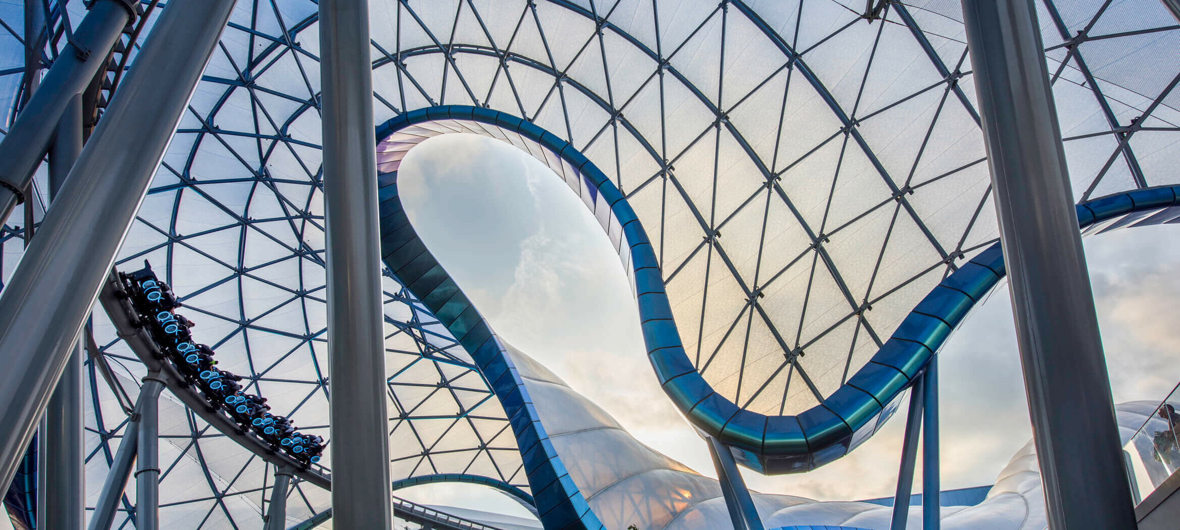 Shanghai Disney Resort Tomorrowland / GRIMSHAW