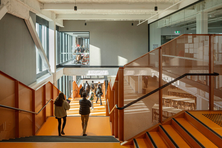 First Nations perspectives at Wurun Senior Campus a rare example of Indigenous storytelling embedded in design / GRIMSHAW