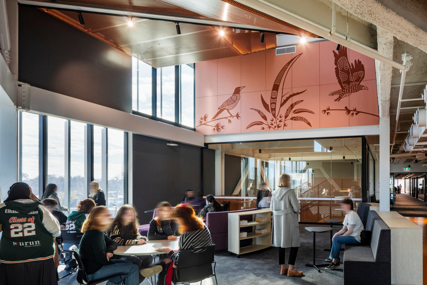 First Nations perspectives at Wurun Senior Campus a rare example of Indigenous storytelling embedded in design / GRIMSHAW