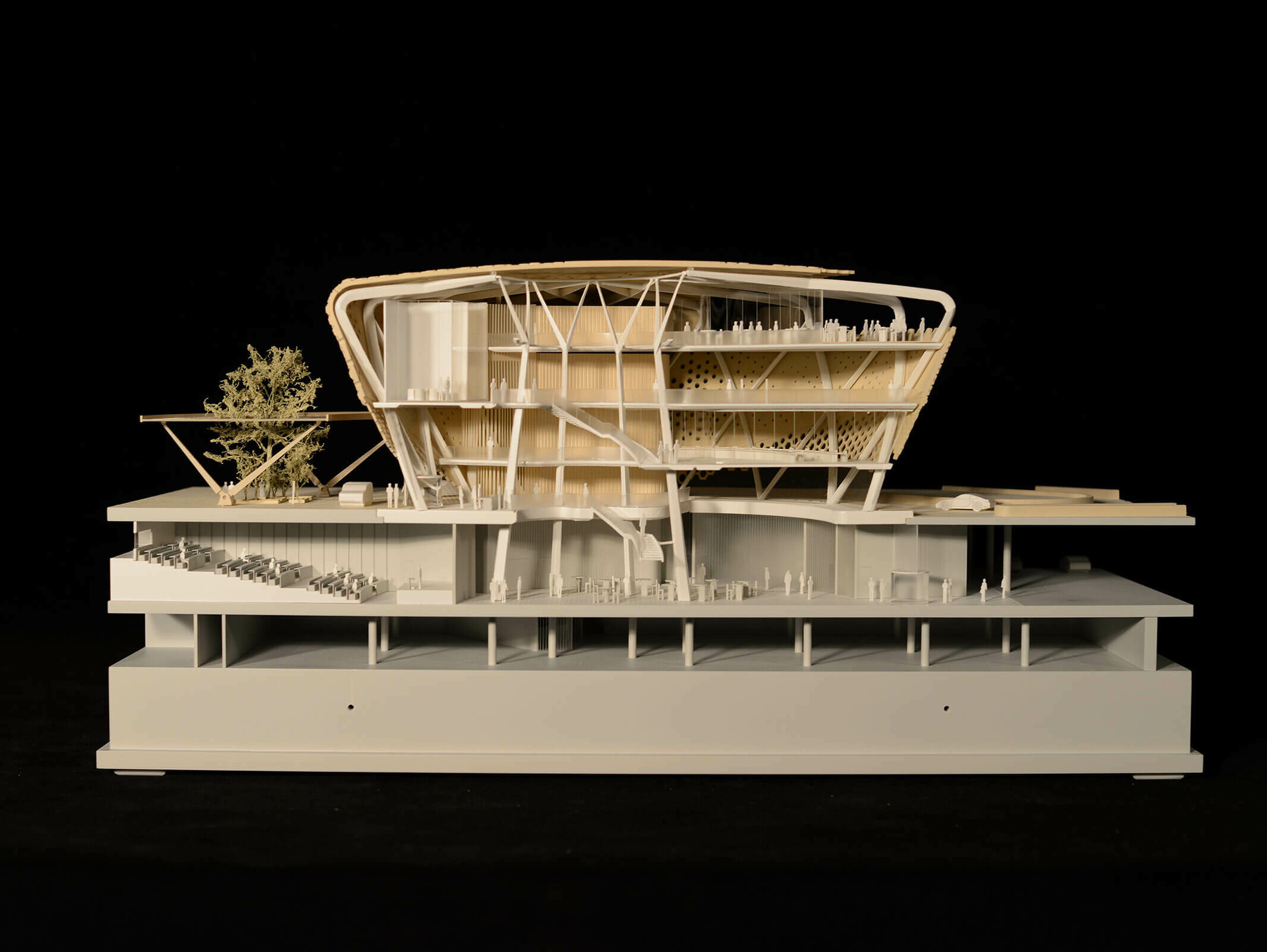 Airport Visitor and Information Centre / GRIMSHAW
