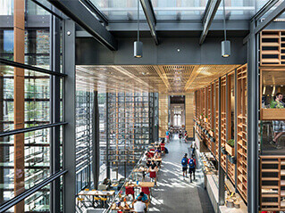 Duke University's West Campus Union renovation reaches completion / GRIMSHAW