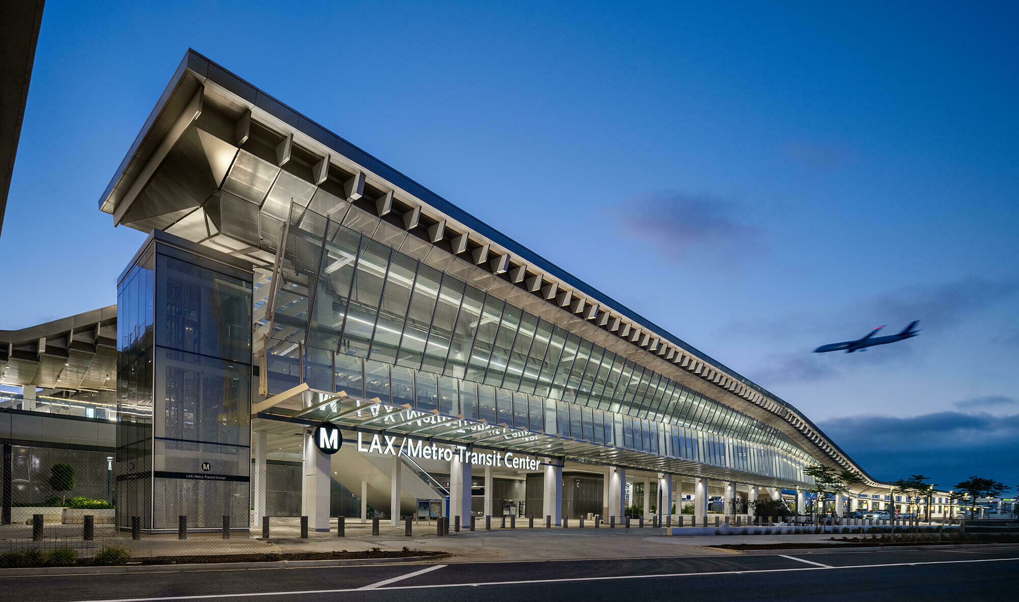LAX/Metro Transit Center / GRIMSHAW