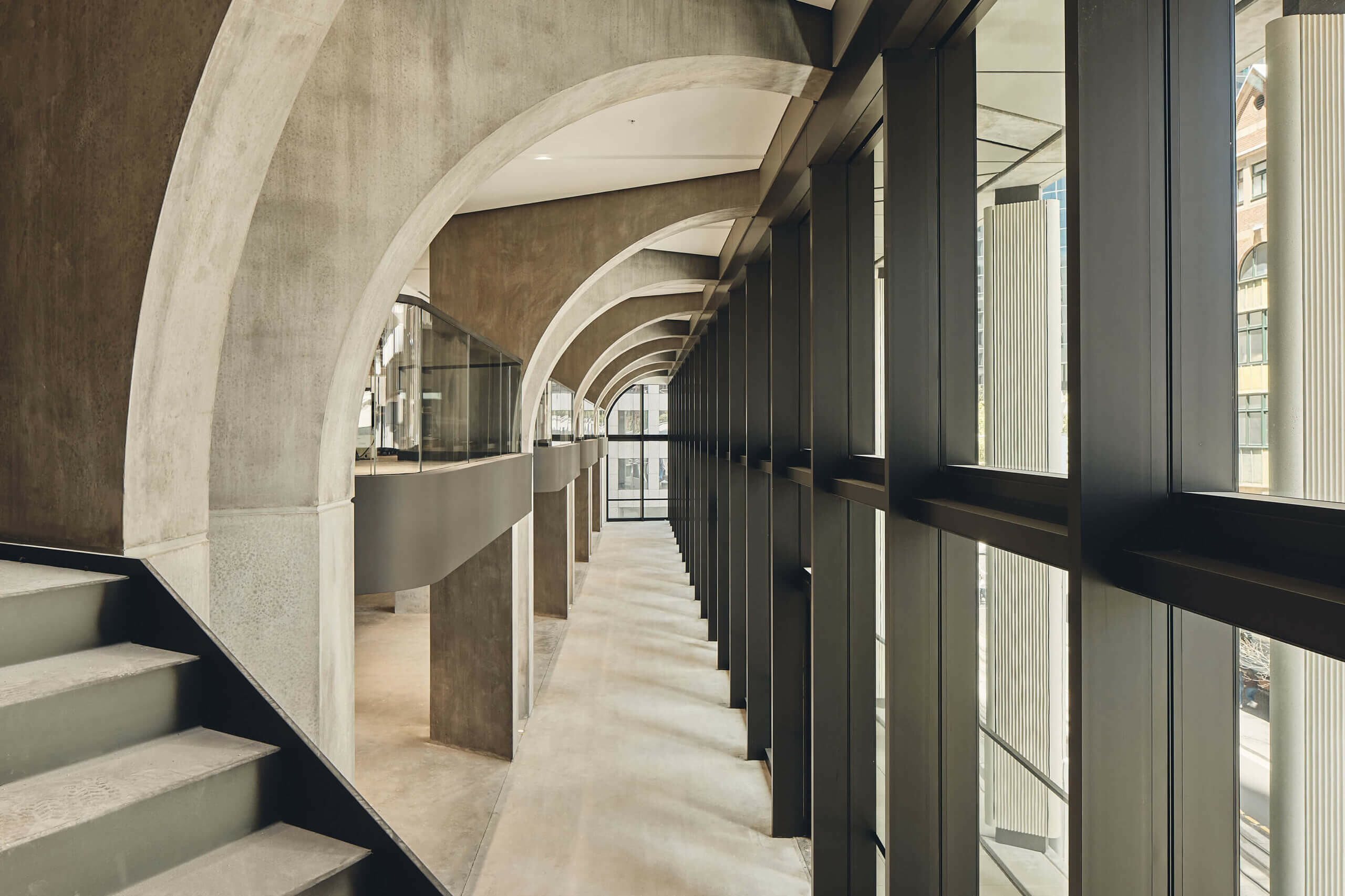 Poly Centre, 210 George Street / GRIMSHAW