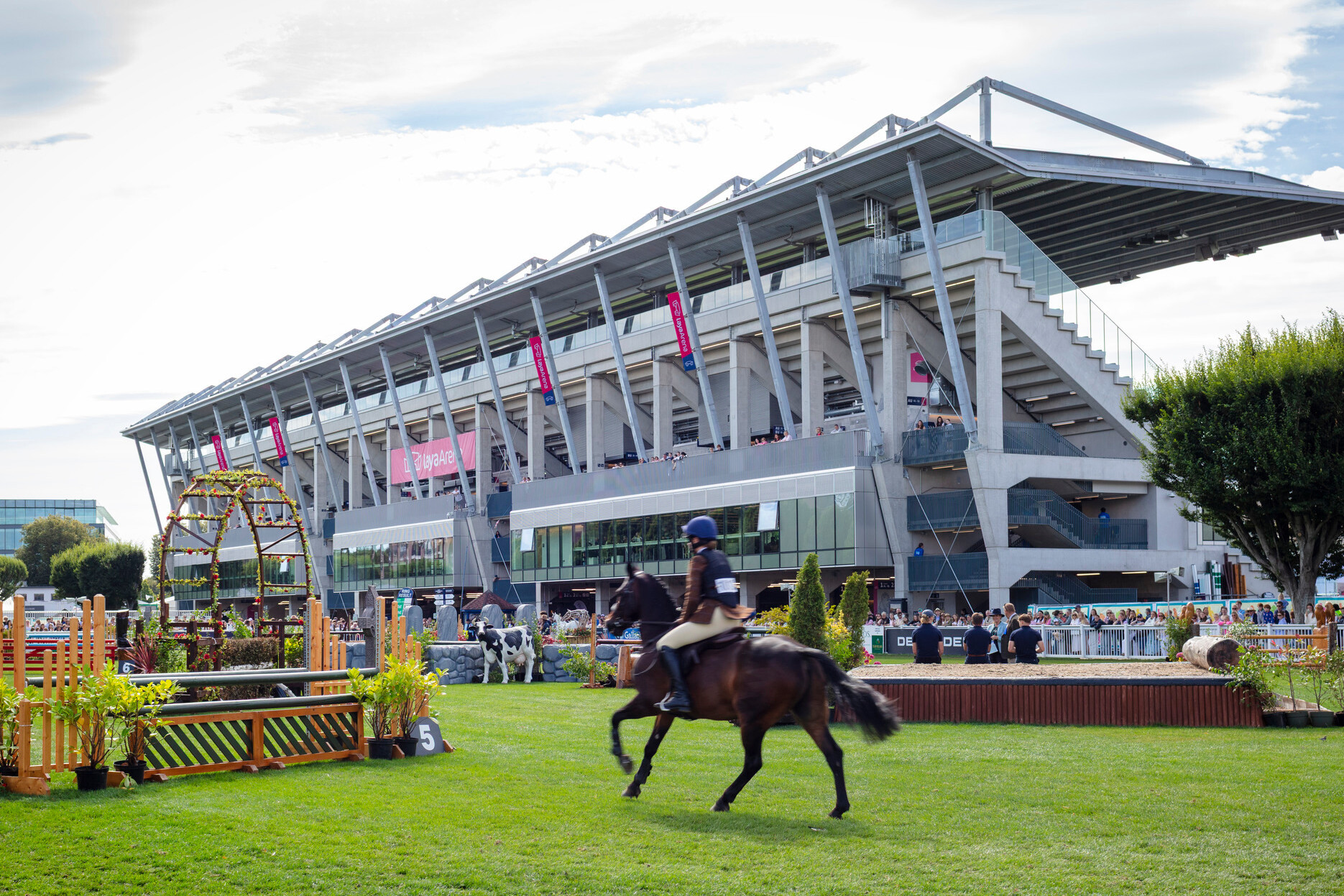 Laya Arena / GRIMSHAW