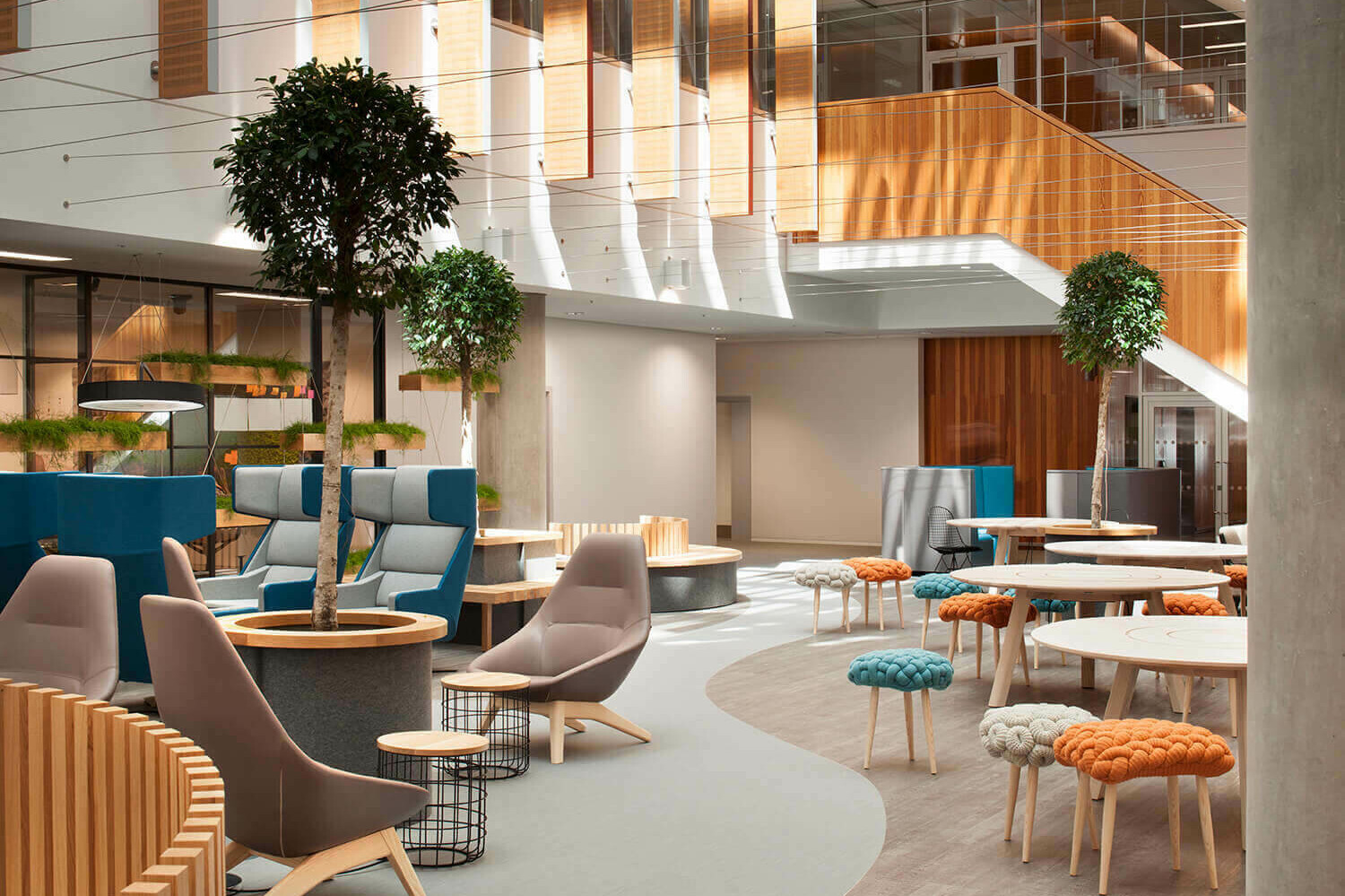 Yoox Net-A-Porter Tech Hub / GRIMSHAW