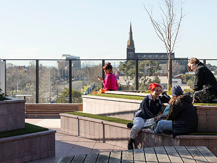Wurun Senior Campus wins at the INDE Awards 2023 / GRIMSHAW