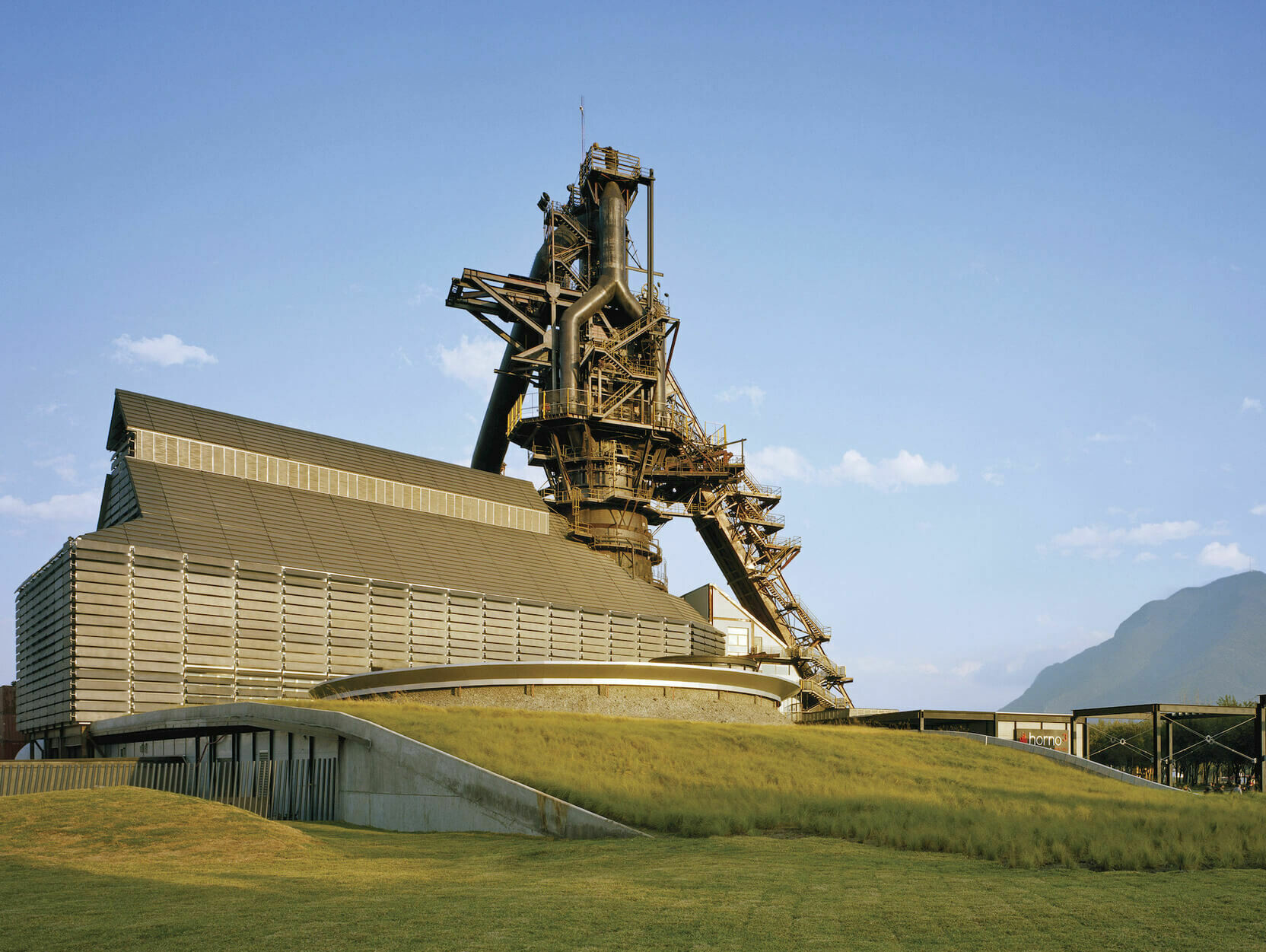Horno³ : Museo del Acero / GRIMSHAW