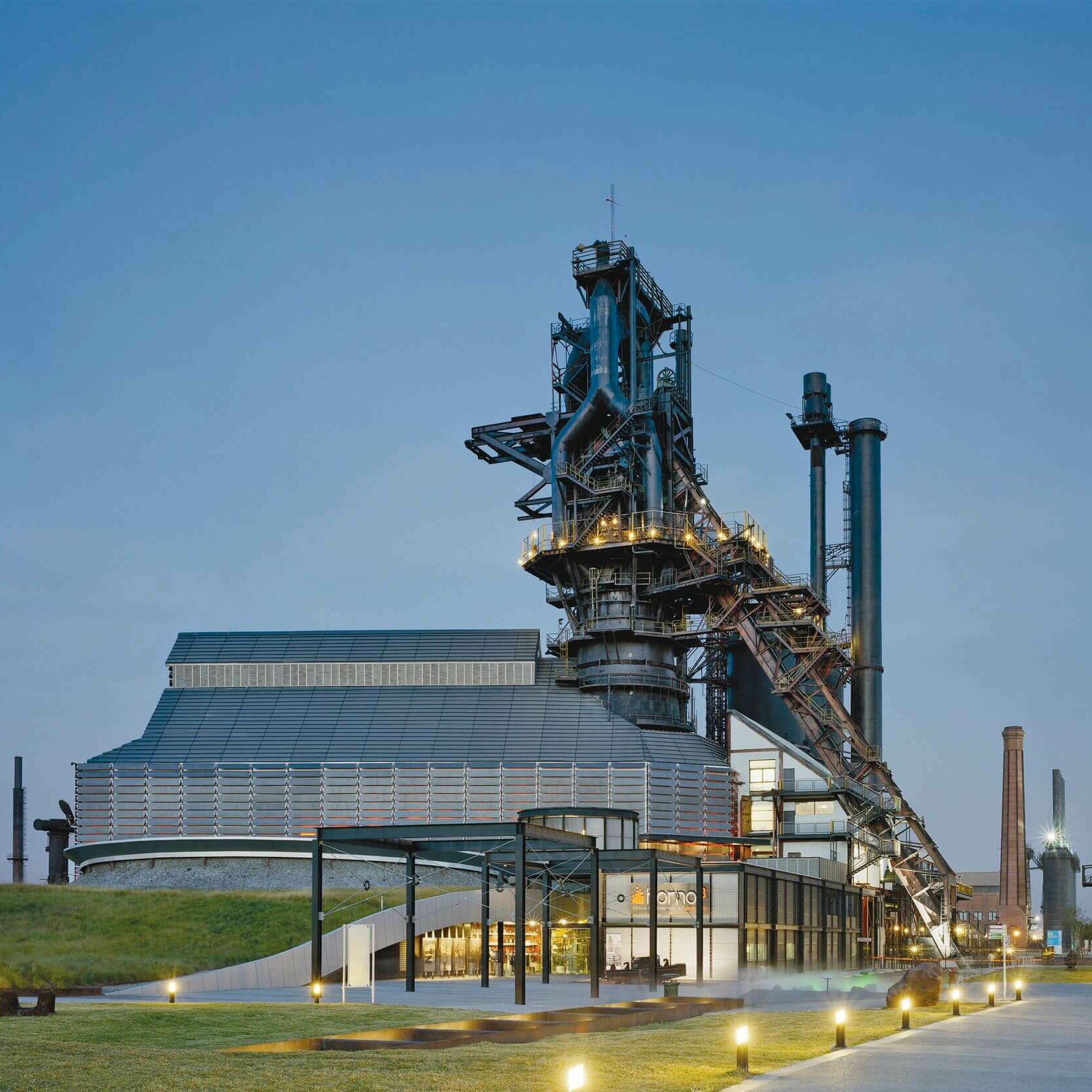 Horno³ : Museo del Acero / GRIMSHAW