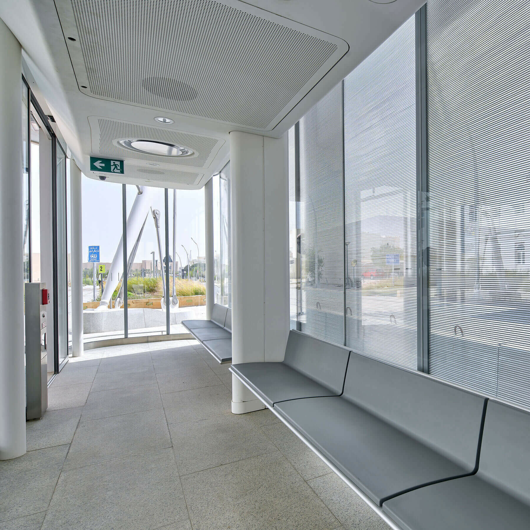 Education City Tram Stops / GRIMSHAW