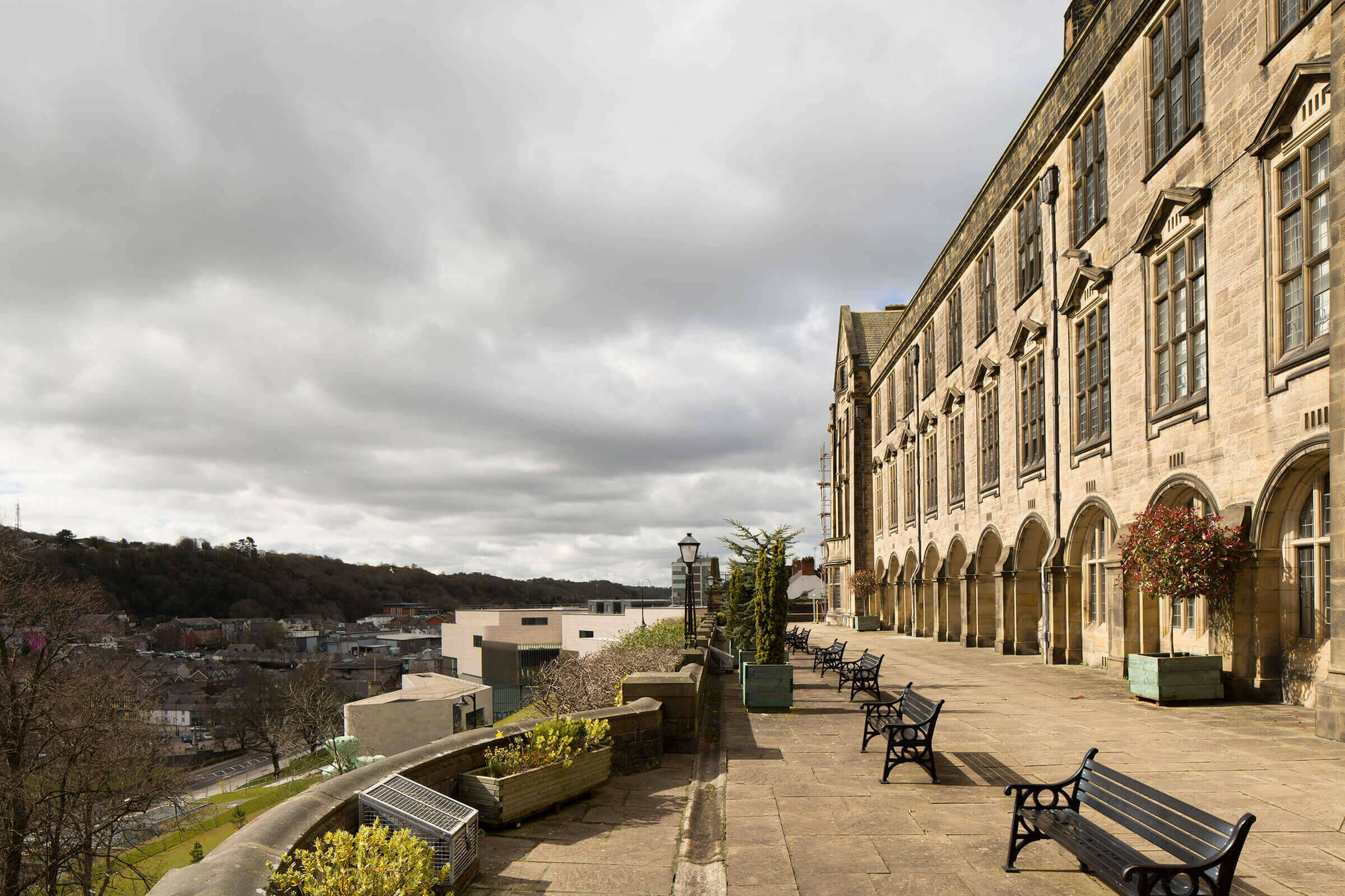 University of Bangor Arts and Innovation Centre / GRIMSHAW